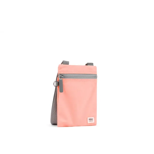 Roka London Chelsea Pocket Sling skuldertaske Punch XS vejrbestandig
