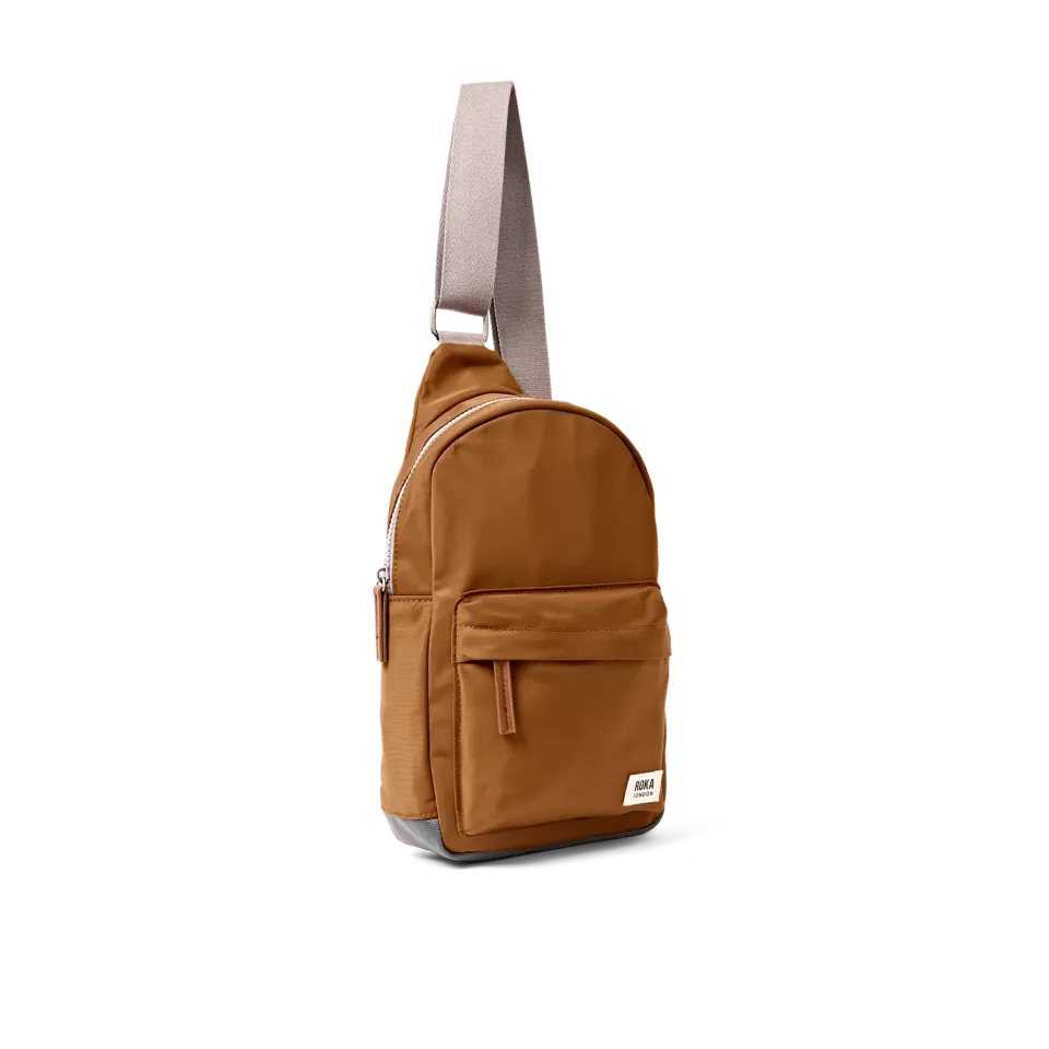 Roka London Willesden Large sling taske Biscuit 5 liter