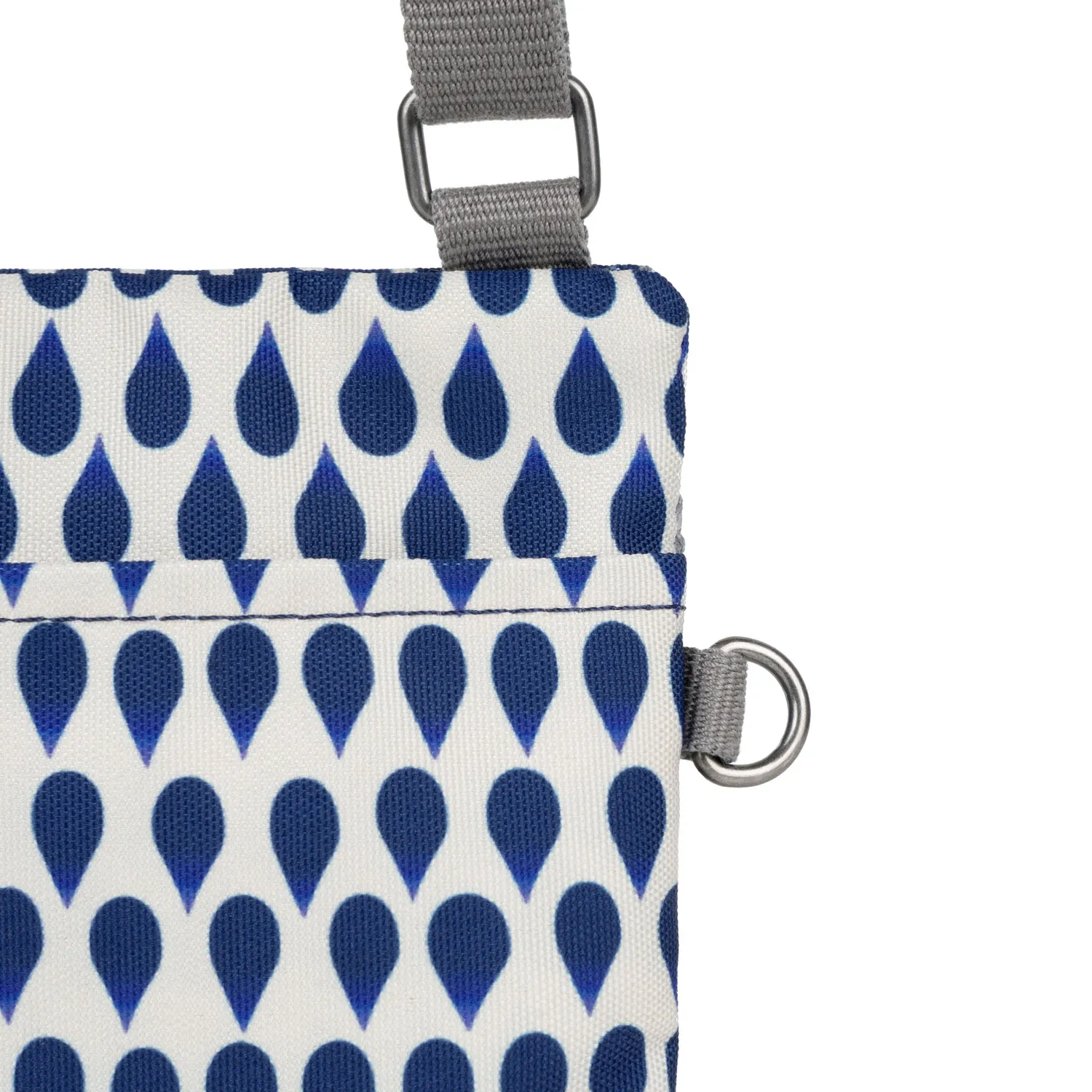 Roka London Chelsea XS mobiltaske Denim Rain 85 g