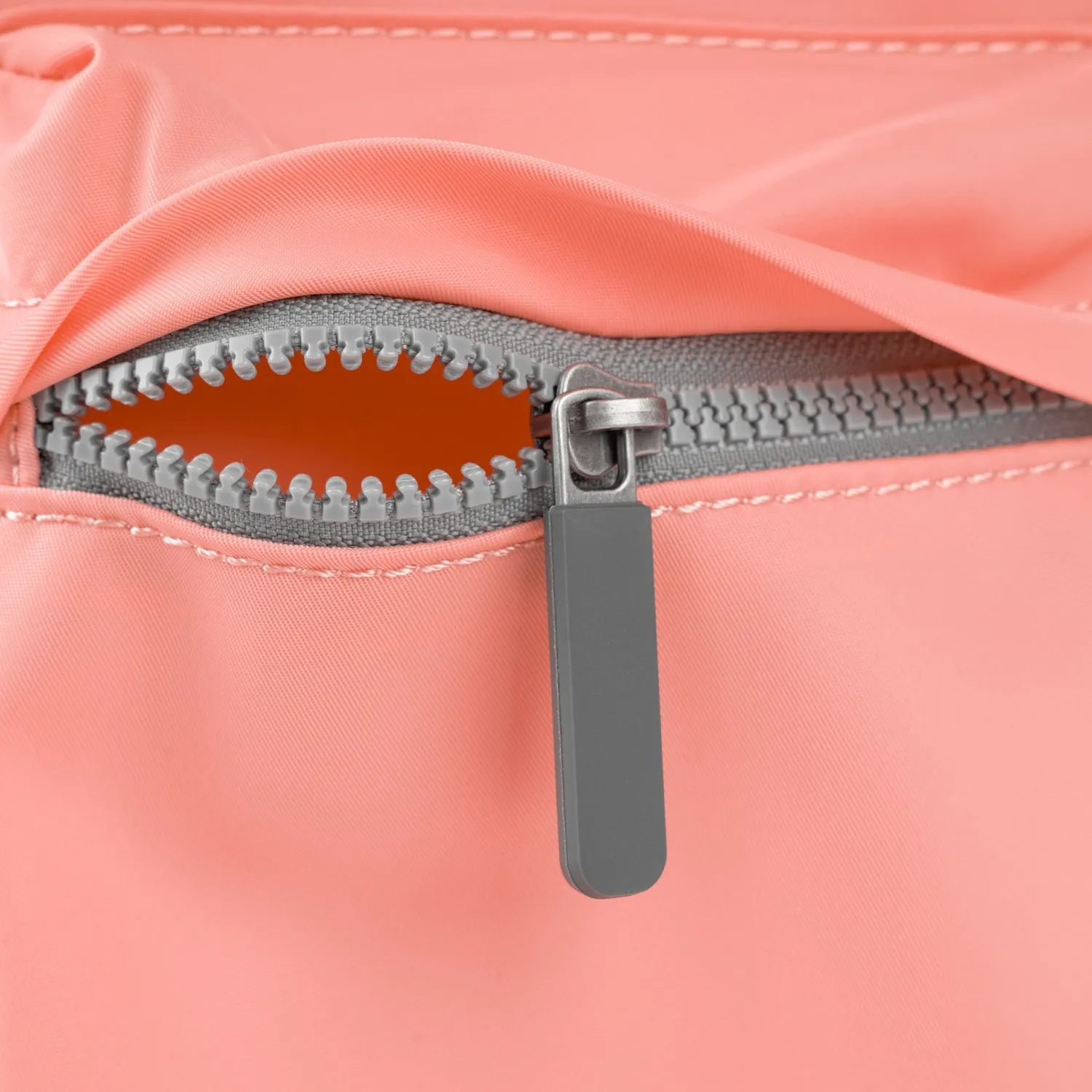 Roka London Moorgate messenger taske punch 3,2 liter