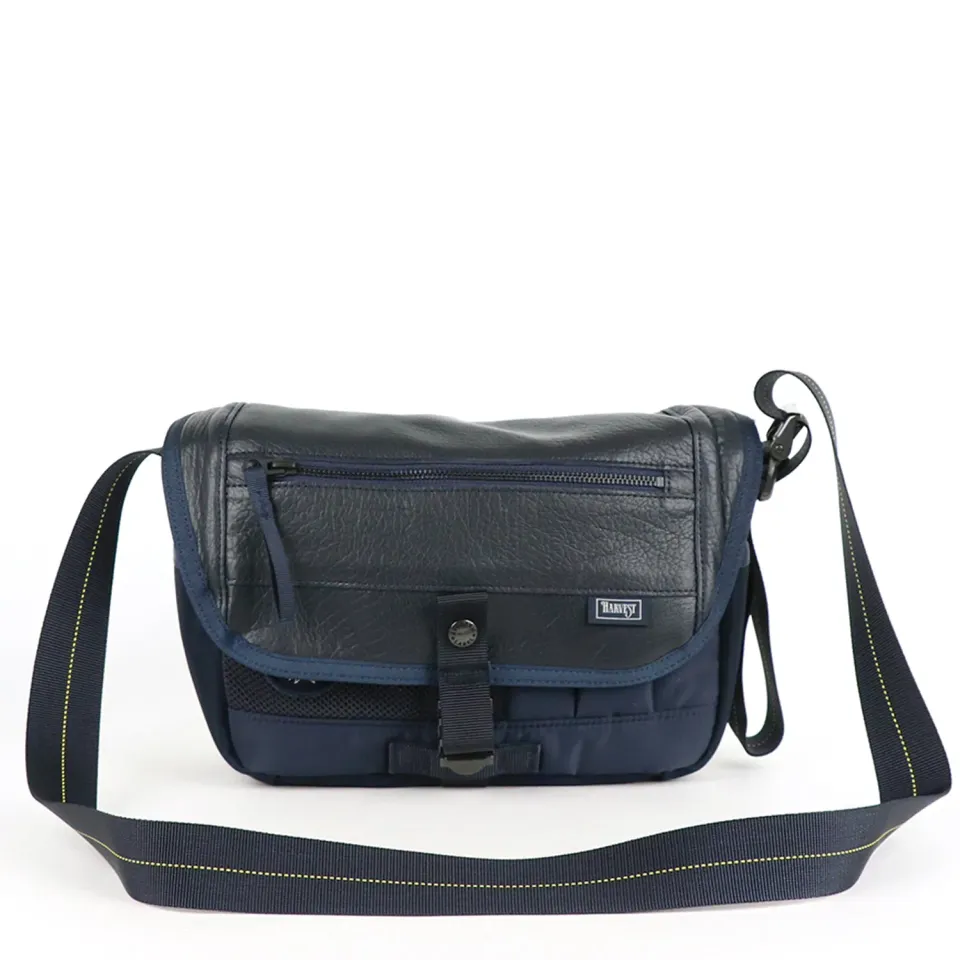 Harvest Label Custom HC-0104 skuldertaske sort med klap