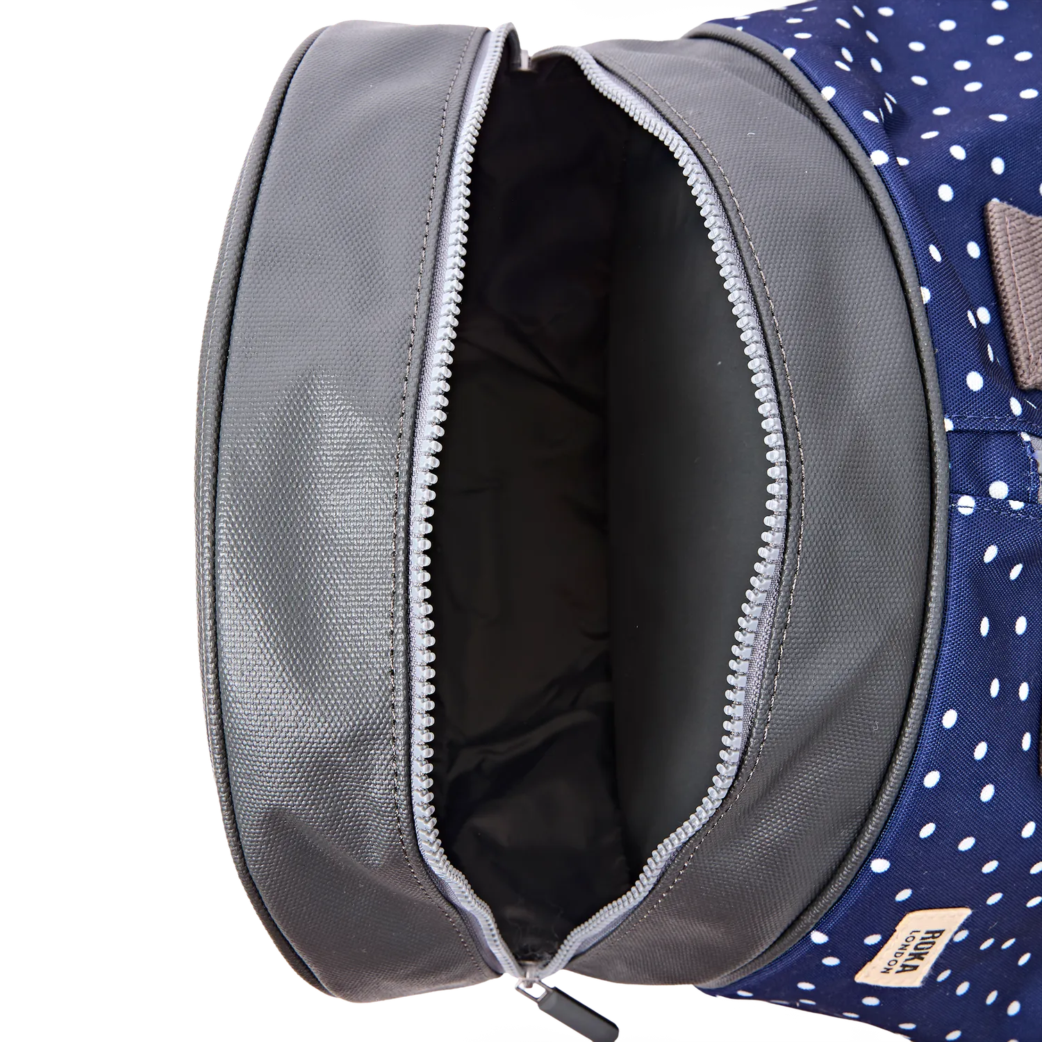 Roka London Heathrow duffelbag Navy Polka Dot Large skorum