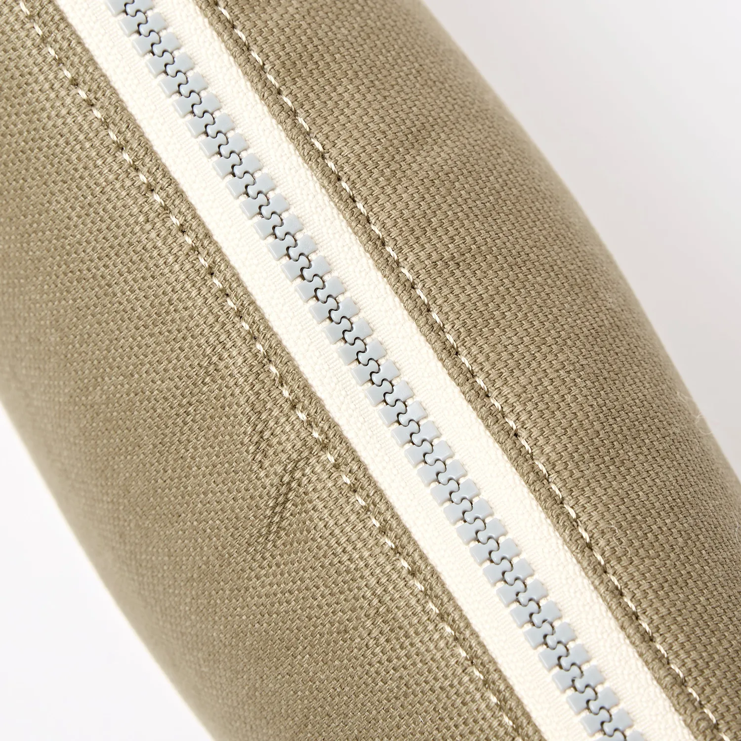 Roka Maida Vale pouch taupe Small med lynlås