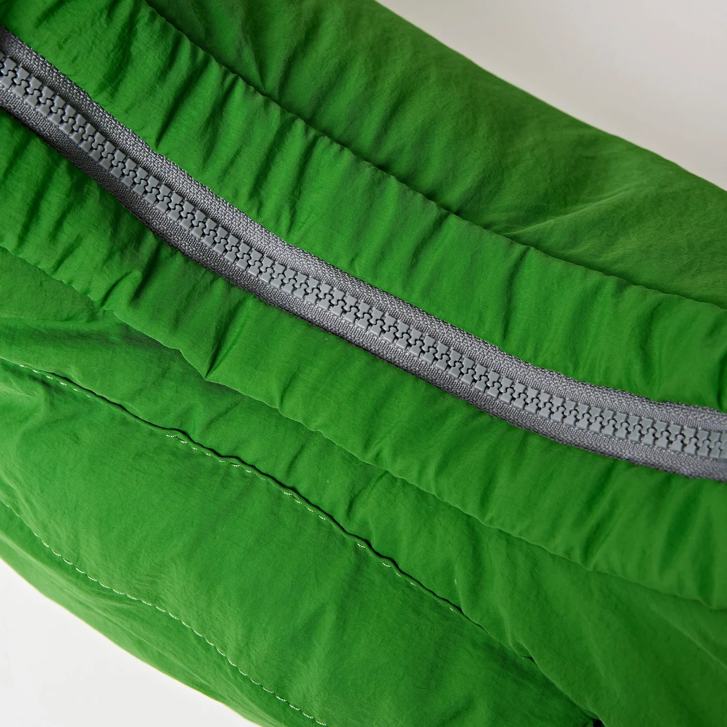 Roka London Belsize crossbody taske Lime Medium 14,7 liter