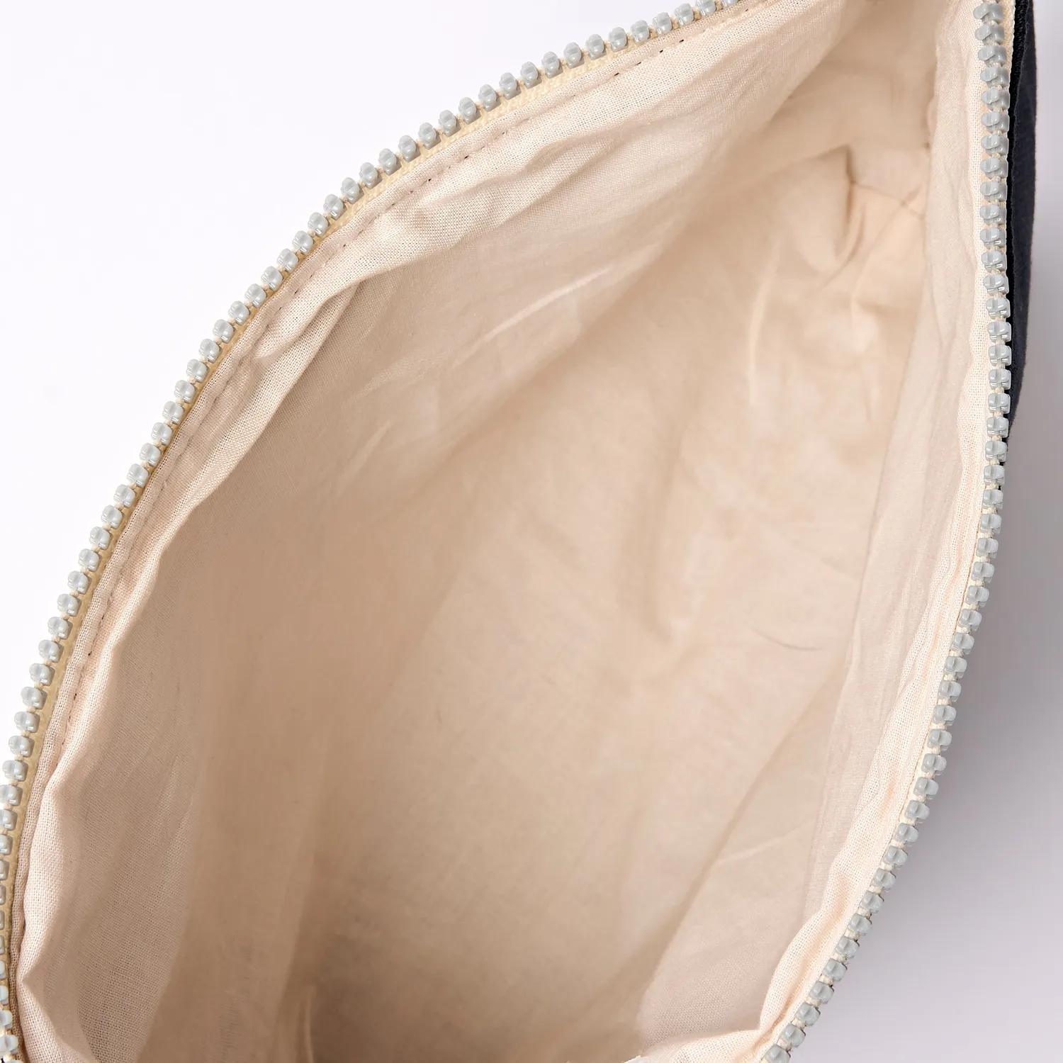 Roka London Maida Vale pung Smoke 2,2 liter