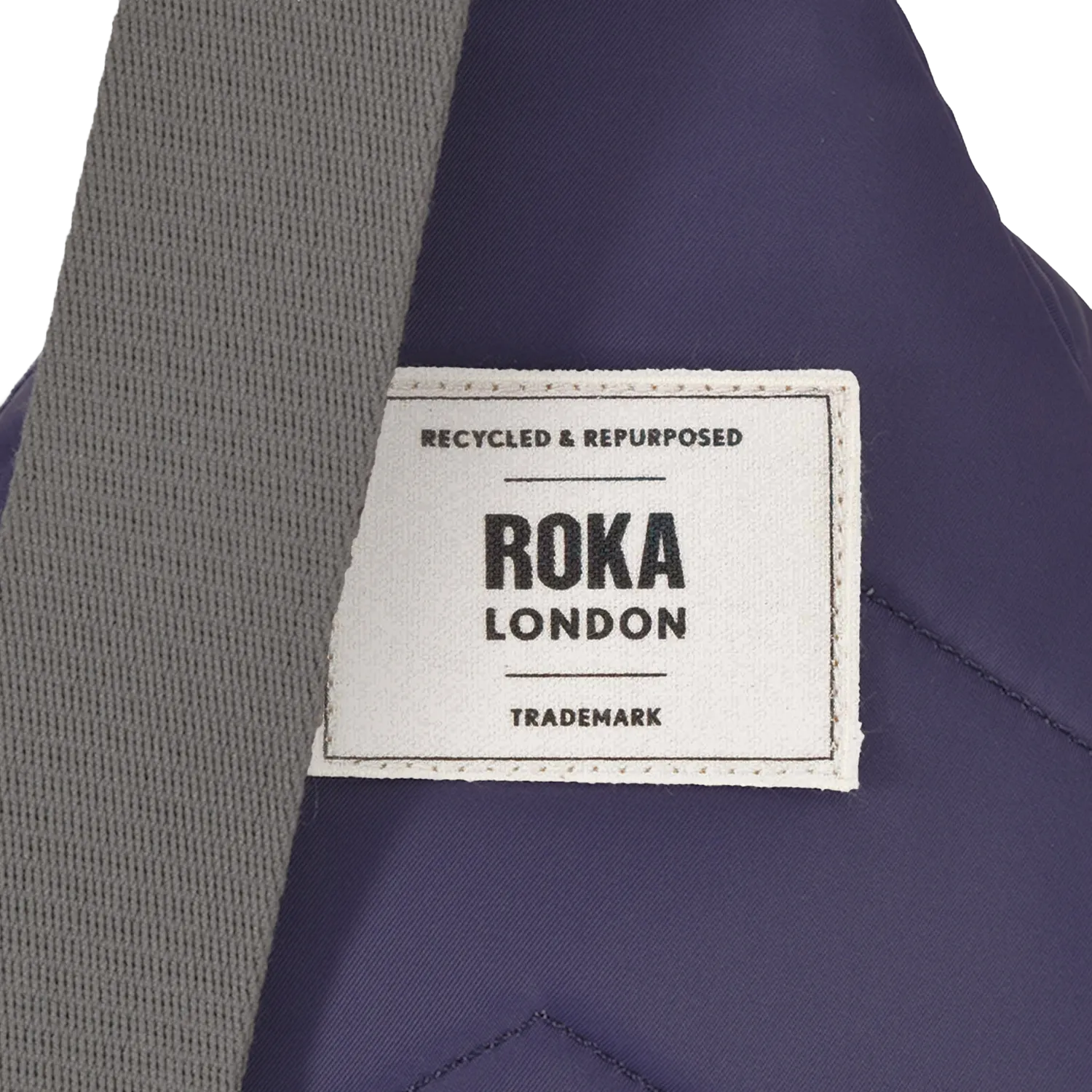 Roka London Willesden Large crossbody taske mulberry vandafvisende