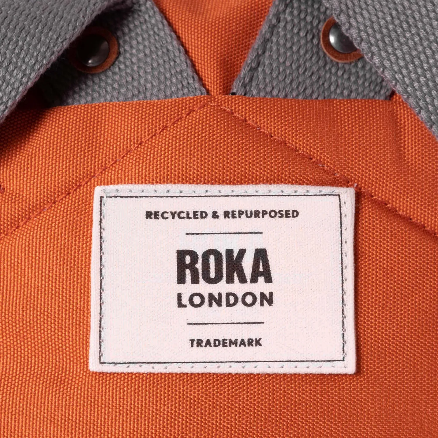 Roka London Finchley rygsæk Atomic Orange medium