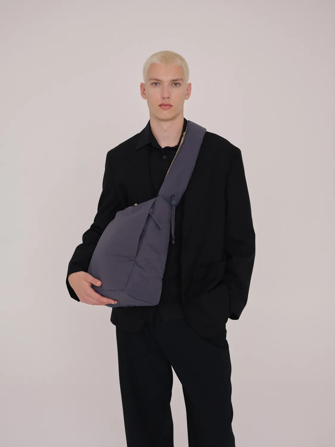 Ölend Luca skuldertaske Coal Sage vendbar