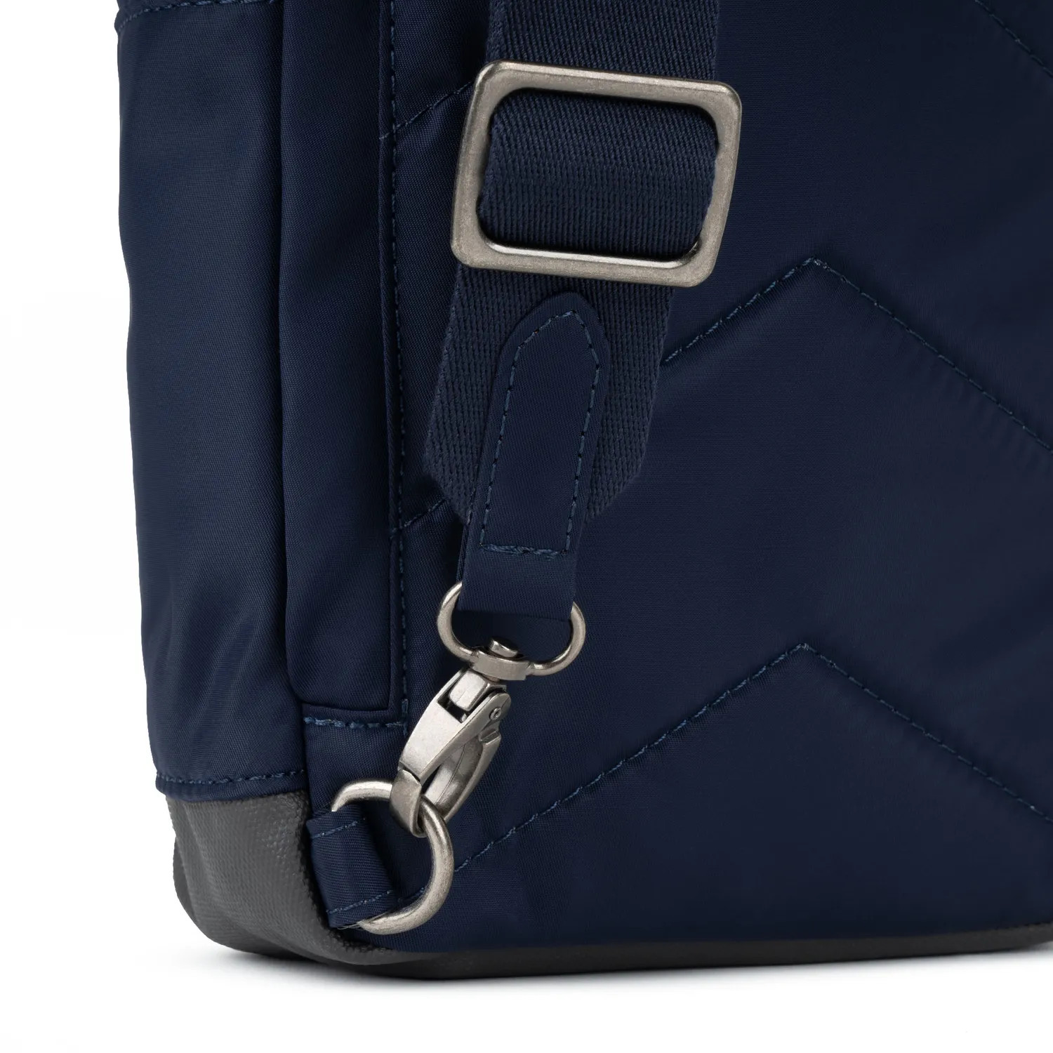 Roka London Willesden Sling taske Large Indigo Tonal 5 liter