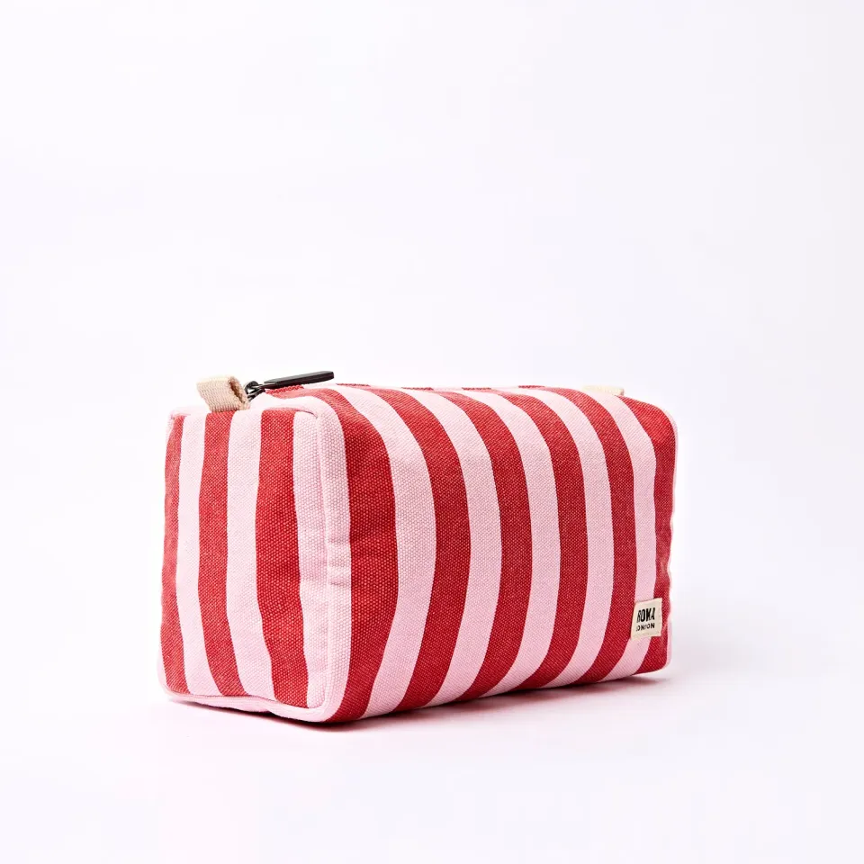 Roka Maygrove toilettaske Strawberry Stripe Small 4,8 liter