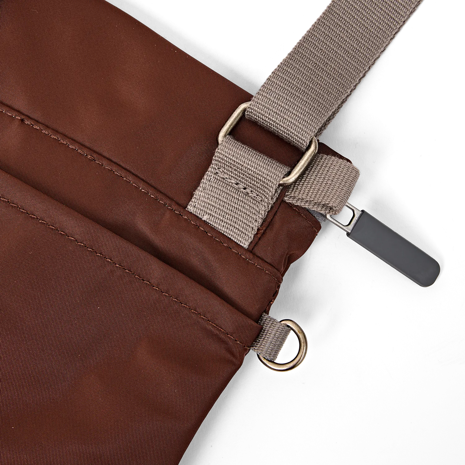 Roka London Stratford crossbody taske Small Rocky Road 0,5 liter