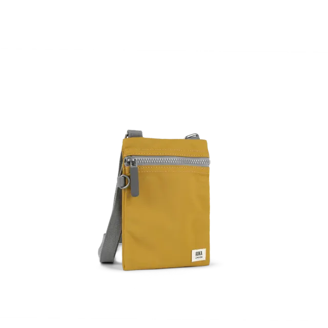 Roka London Chelsea Pocket sling taske Corn XS gul