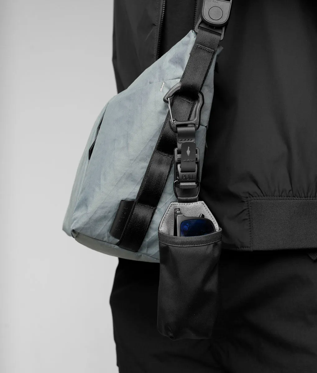 Alpaka Flow Satchel 4L skuldertaske grå vejrbestandig