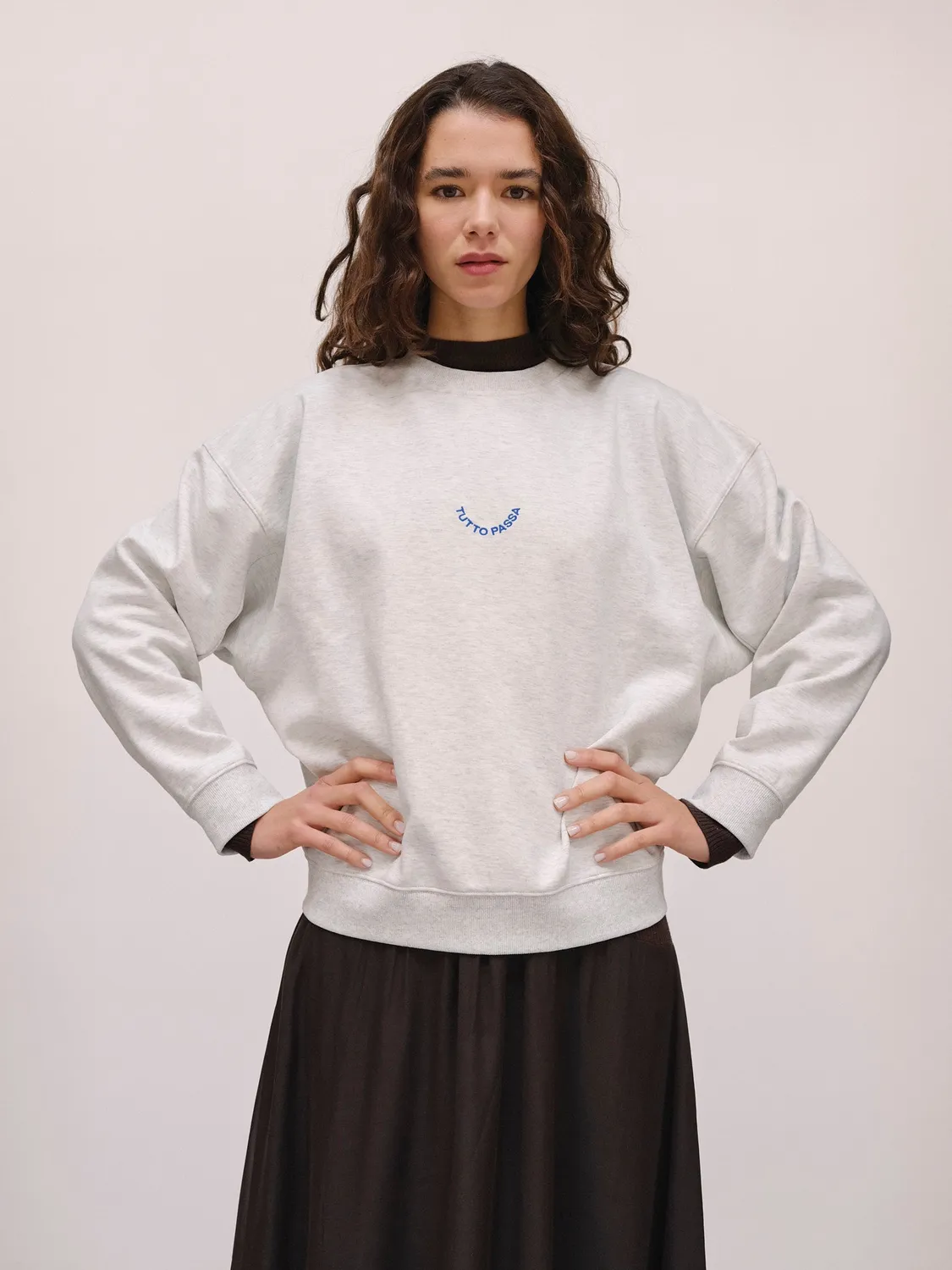 Ölend Tutto Passa sweatshirt grå relaxed fit bomuld