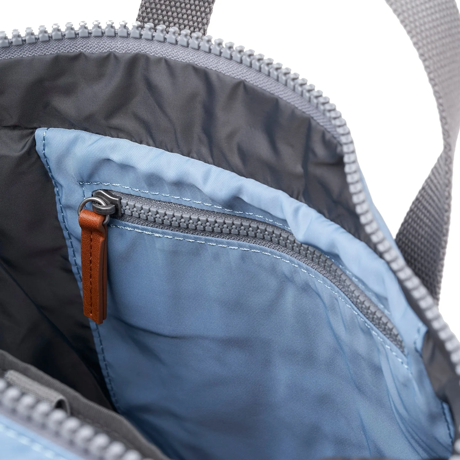 Roka London Canfield rygsæk retro blue small blå
