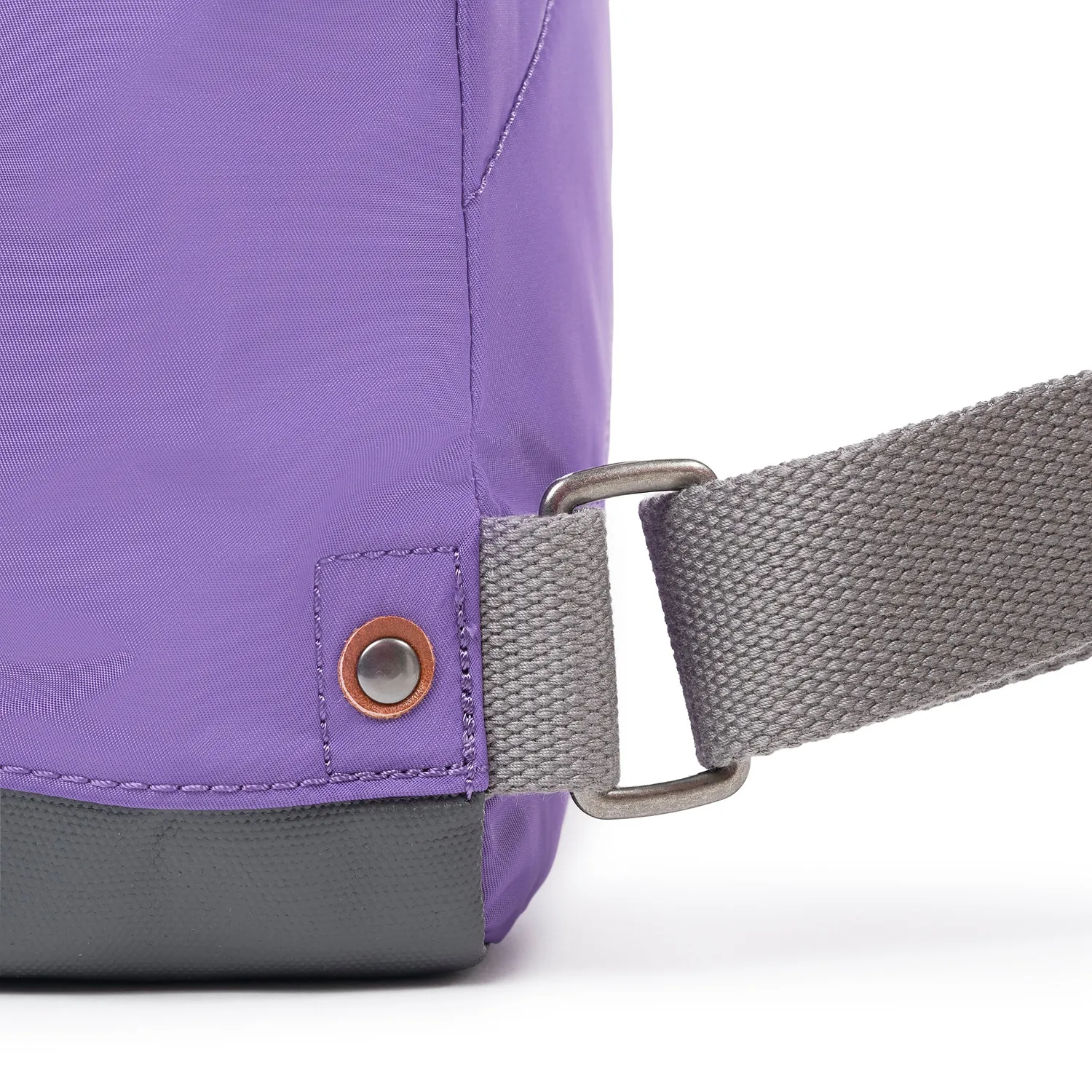 Roka London Bantry rygsæk Fresh Purple Small laptoprum