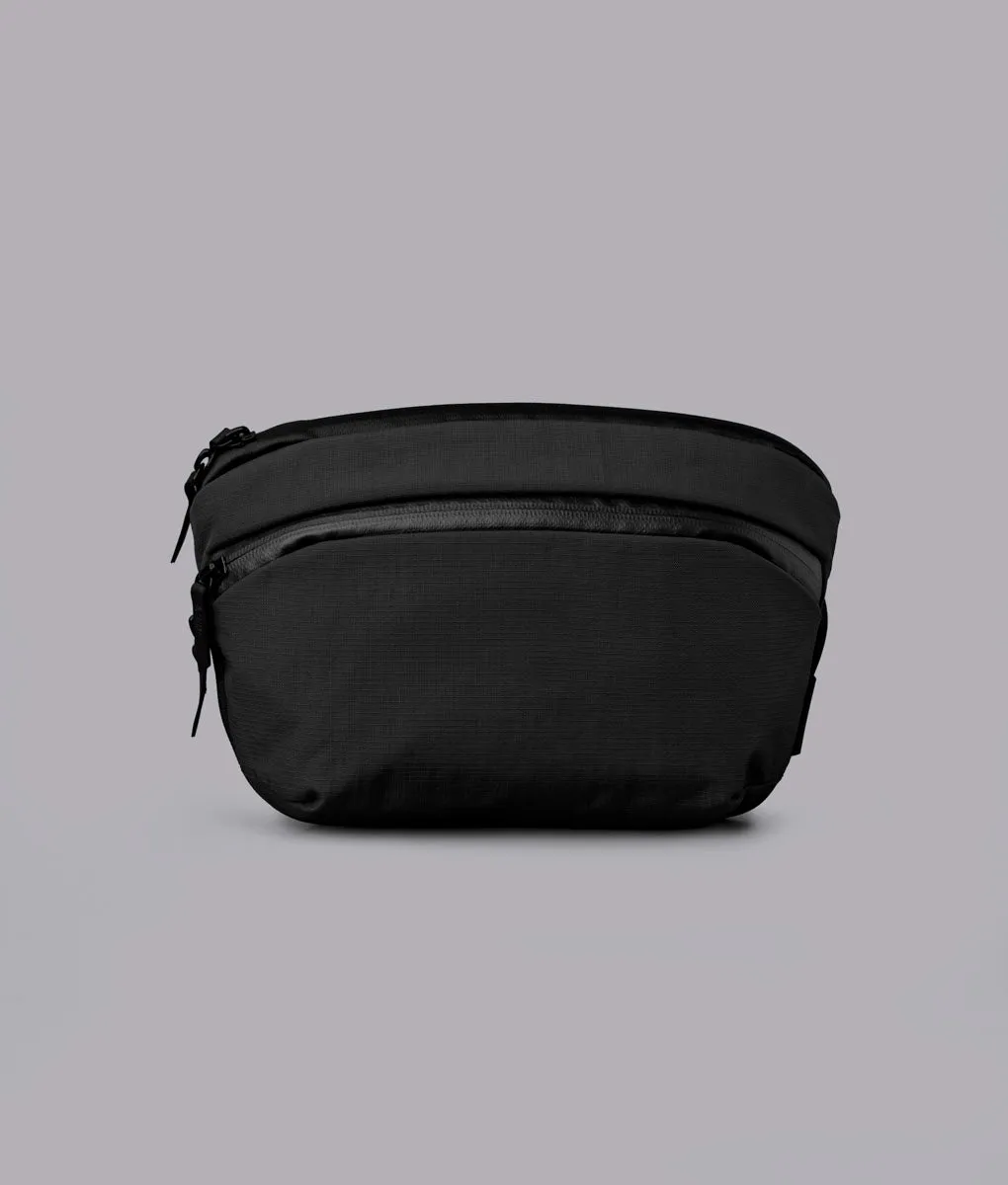 Alpaka Flight Sling Pro 2.5L slingtaske sort 2,5 liter