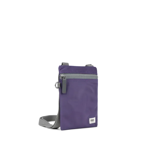 Roka London Chelsea Pocket sling taske Mulberry Extra Small