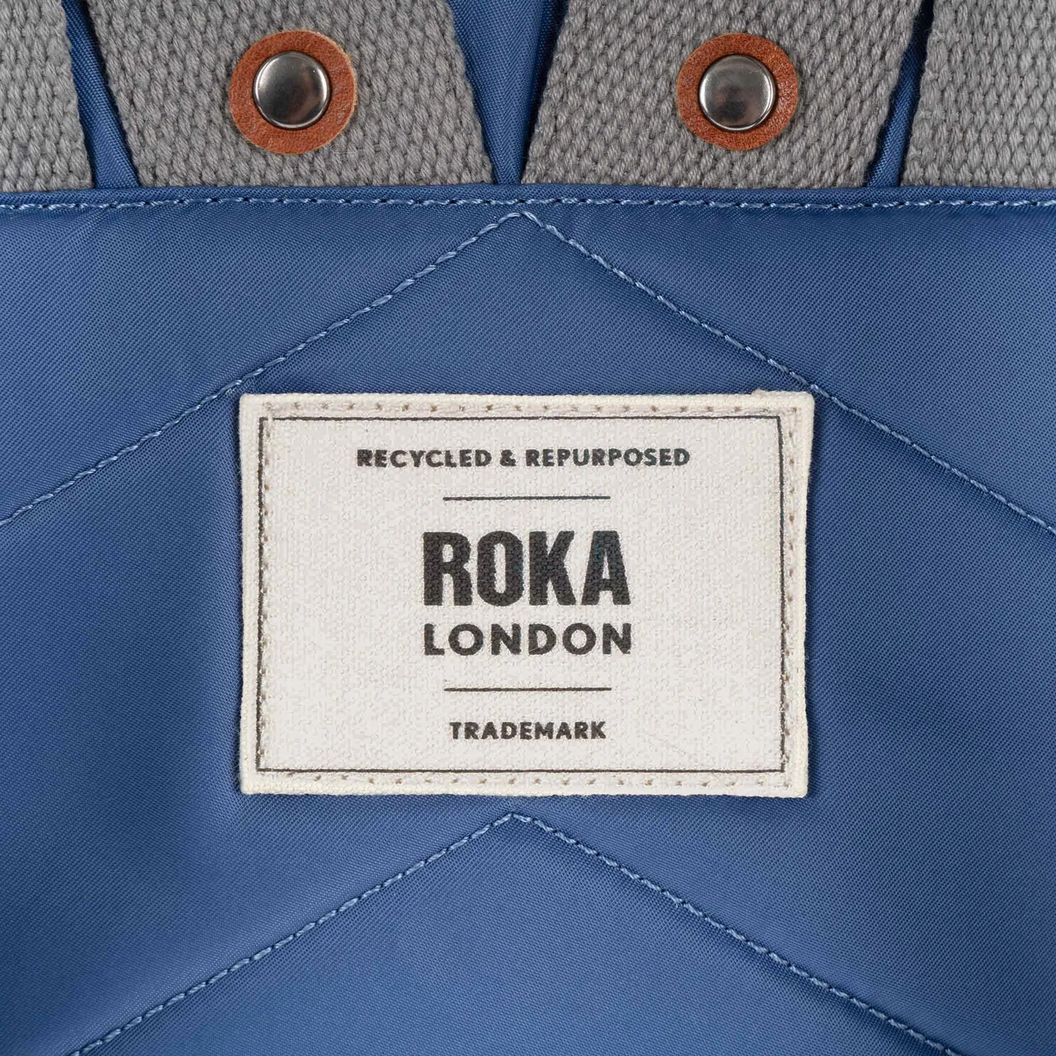 Roka London Canfield Roll Top rygsæk Burnt Blue Small vandafvisende