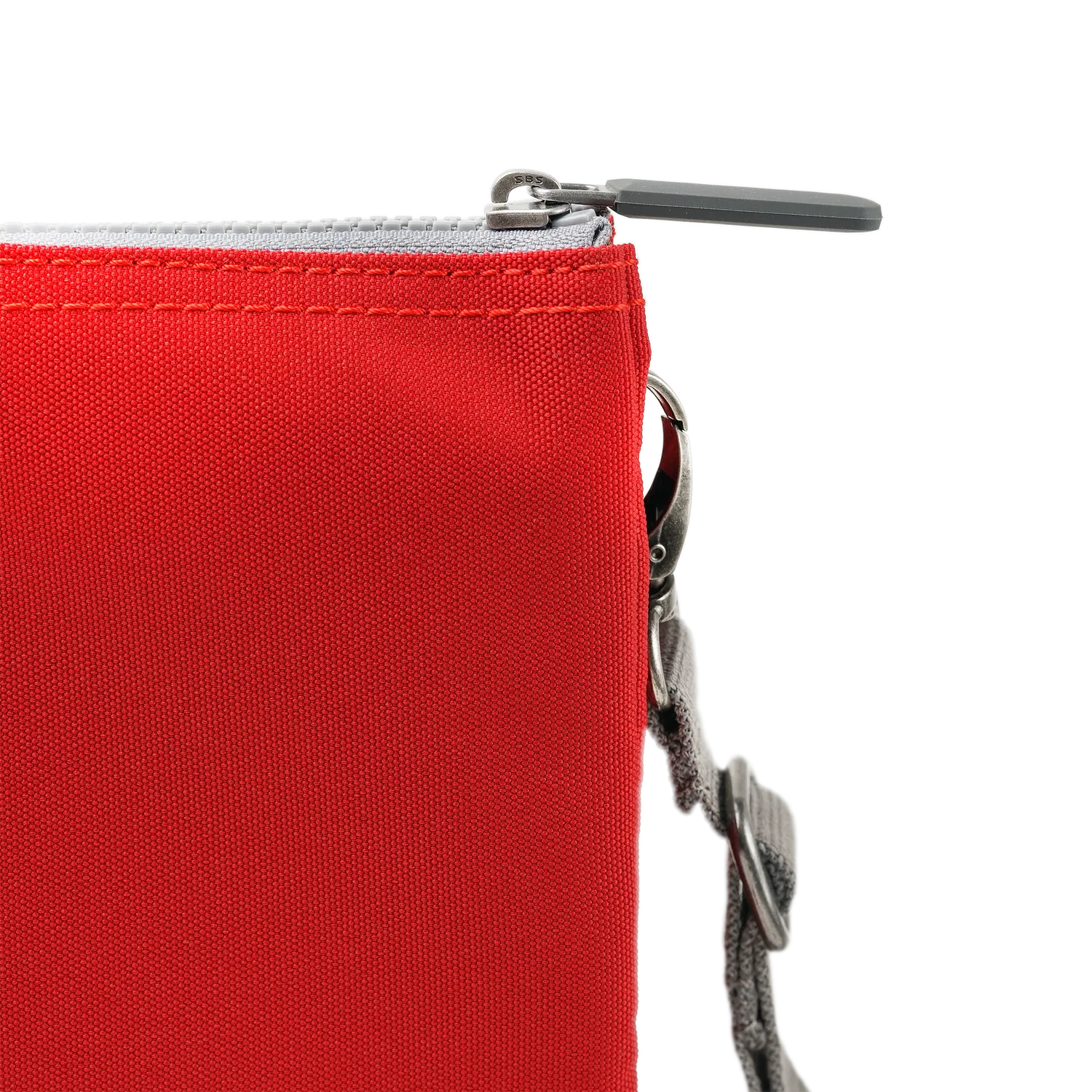 Roka London Carnaby XL crossbody pung Mars Red lærred