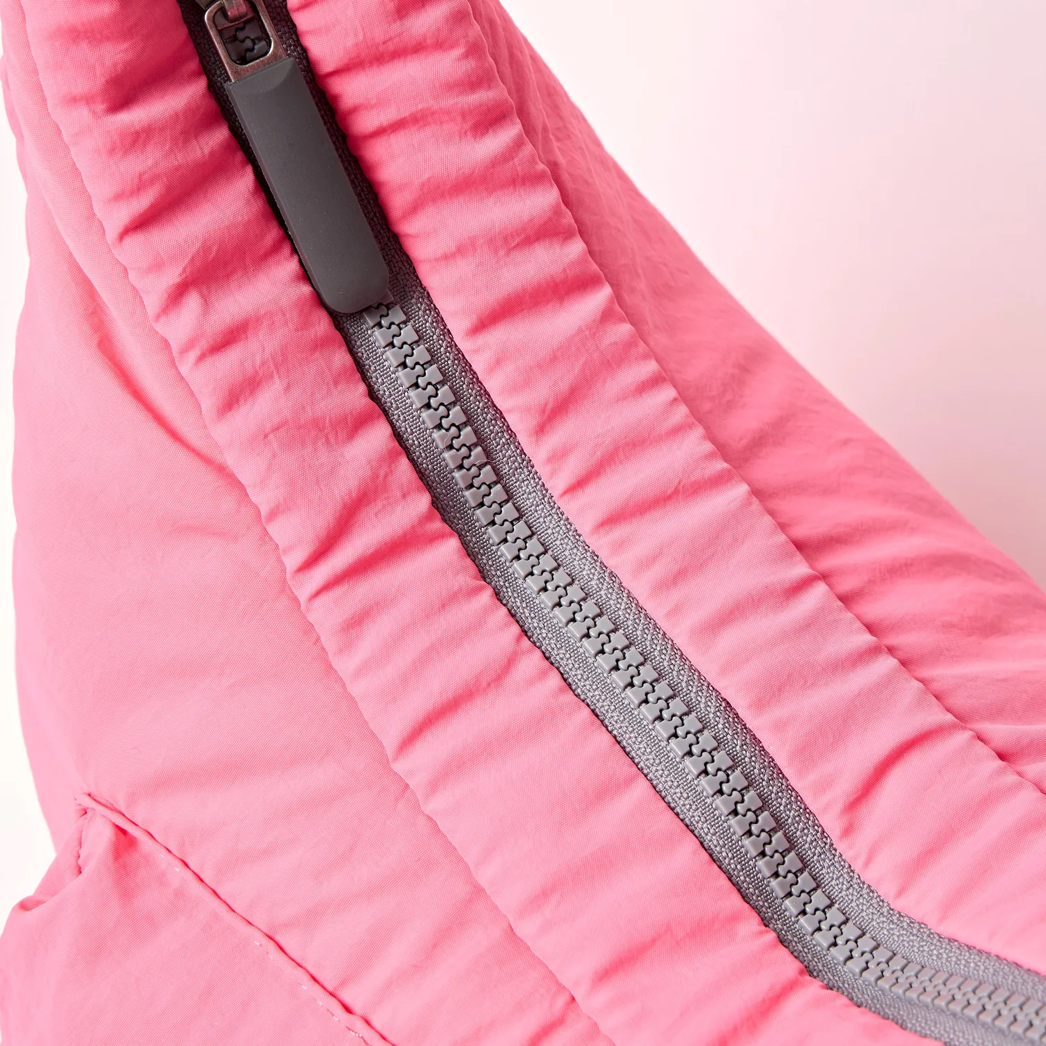 Roka London Belsize Crossbody taske Pink Lemonade Medium let