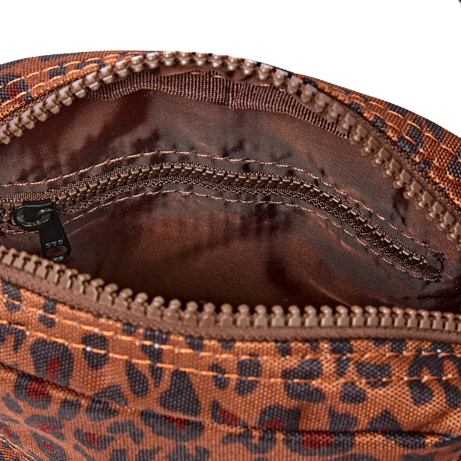Roka London Bond Pocket crossbody taske Small mini leopard
