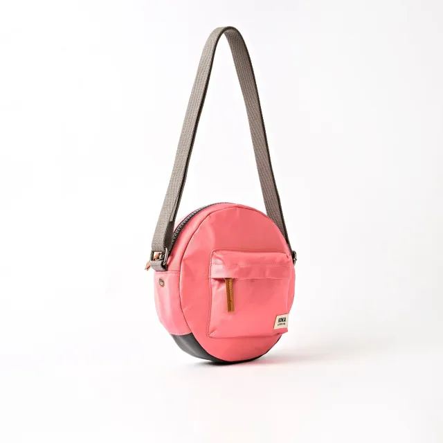 Roka Paddington rund skuldertaske Pink Lemonade Small