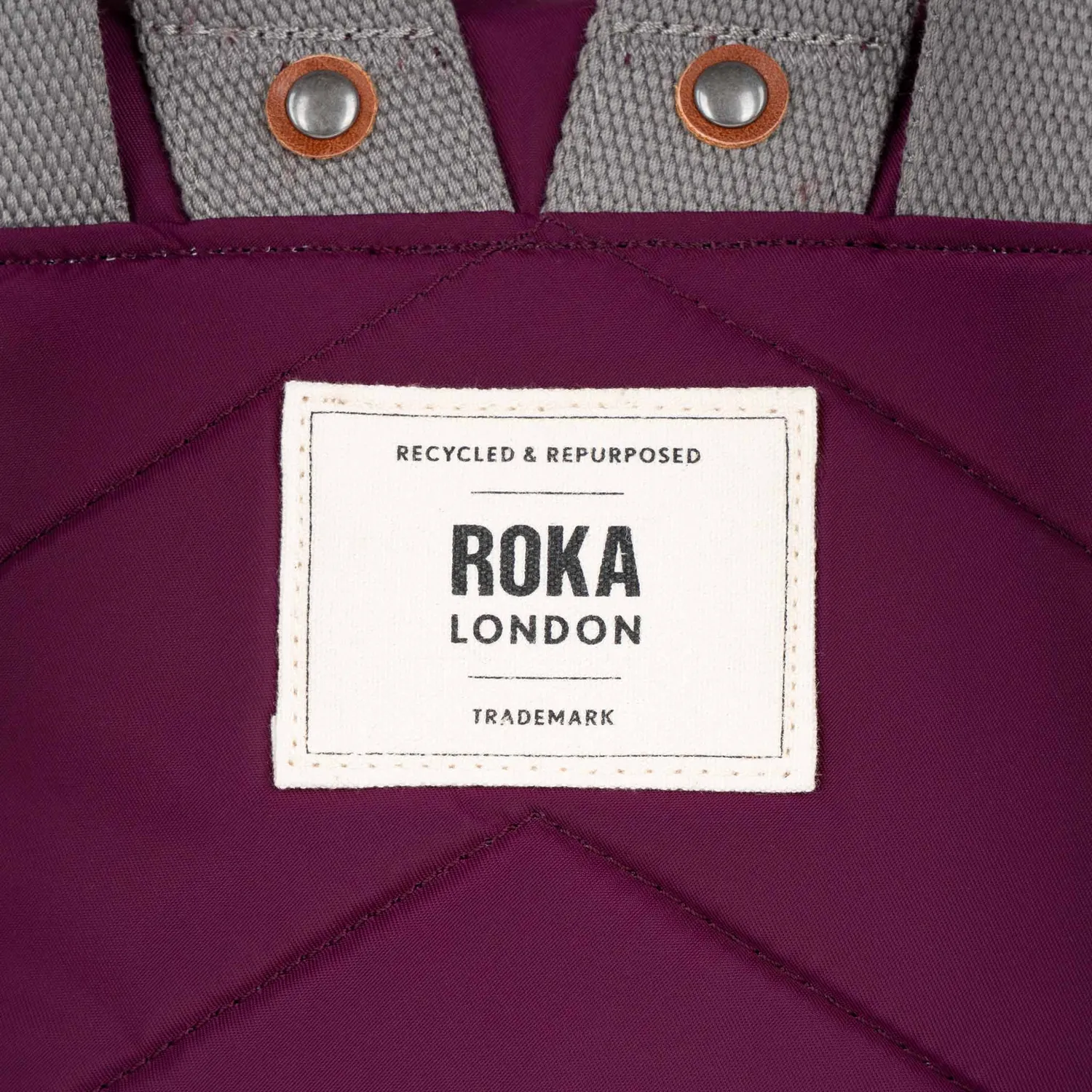 Roka London Bantry rygsæk Royal Burgundy Small 7,4 liter laptop