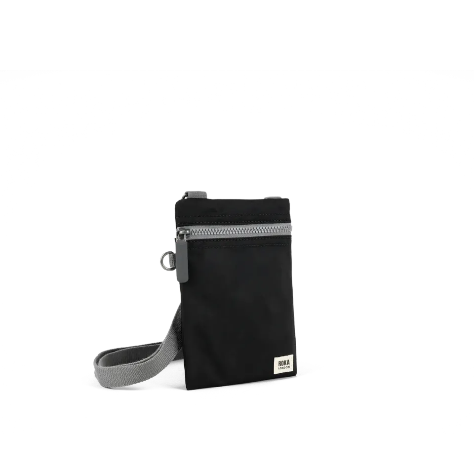 Roka London Chelsea XS skuldertaske sort 0,3 liter