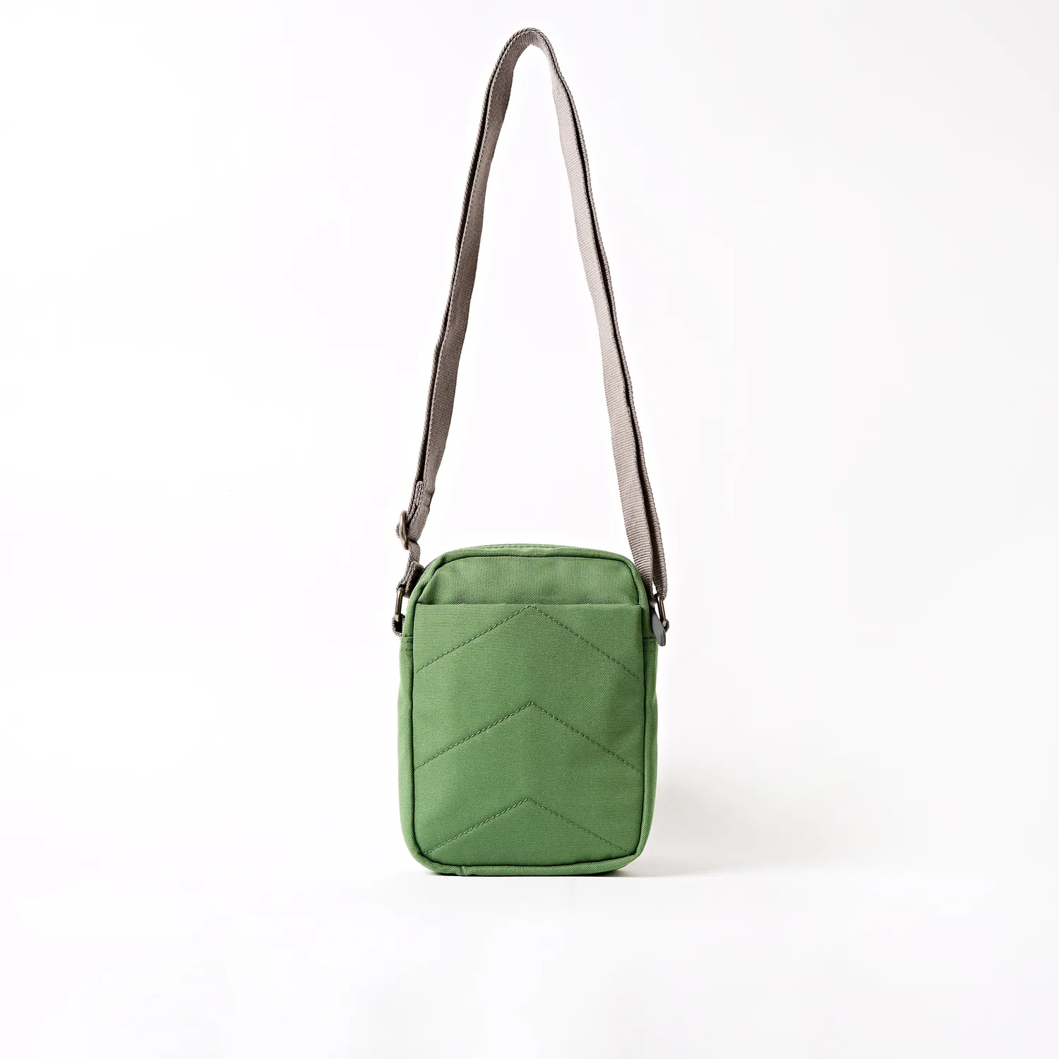Roka London Bond Pocket crossbody taske Artichoke Small vegansk