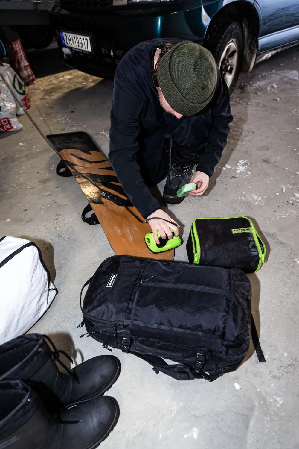 Dakine Deluxe Tune tuningkit ski snowboard vokssæt sort