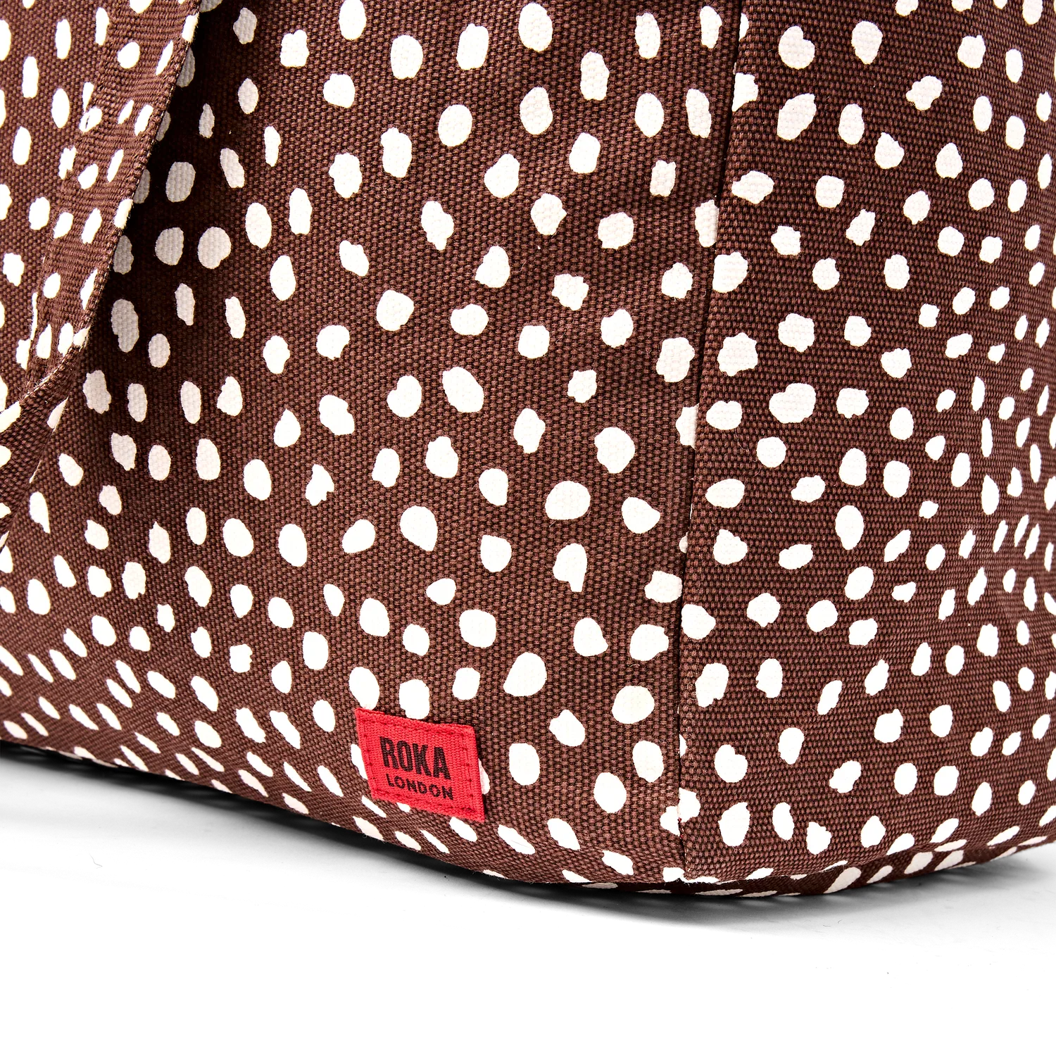 Roka London Sloane Medium skuldertaske Brown Spot laptop