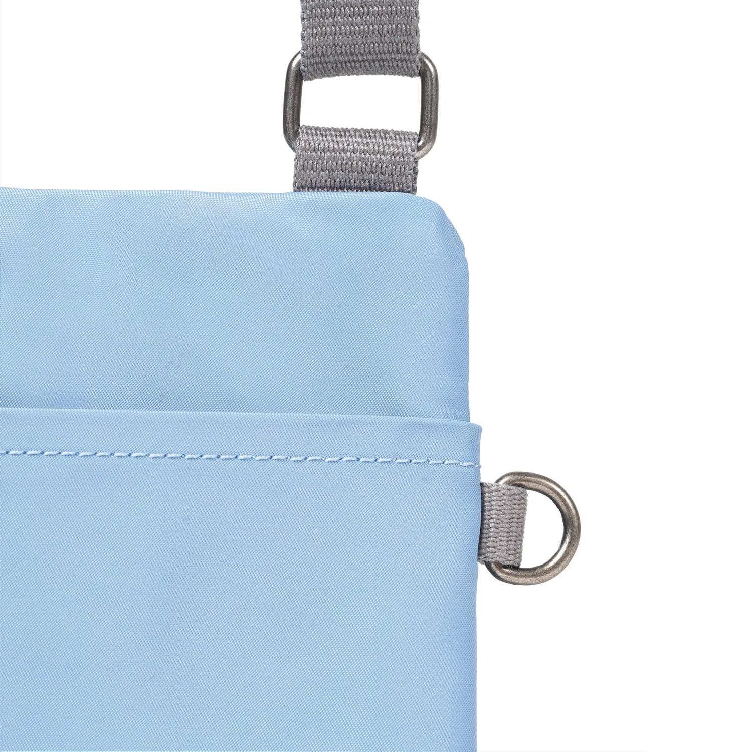 Roka London Chelsea Sling taske Retro Blue 0,3 liter