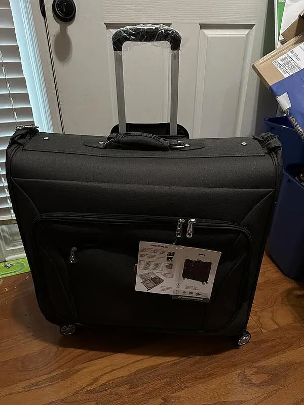 SwissGear Zurich Pro 24" garmenttaske på hjul
