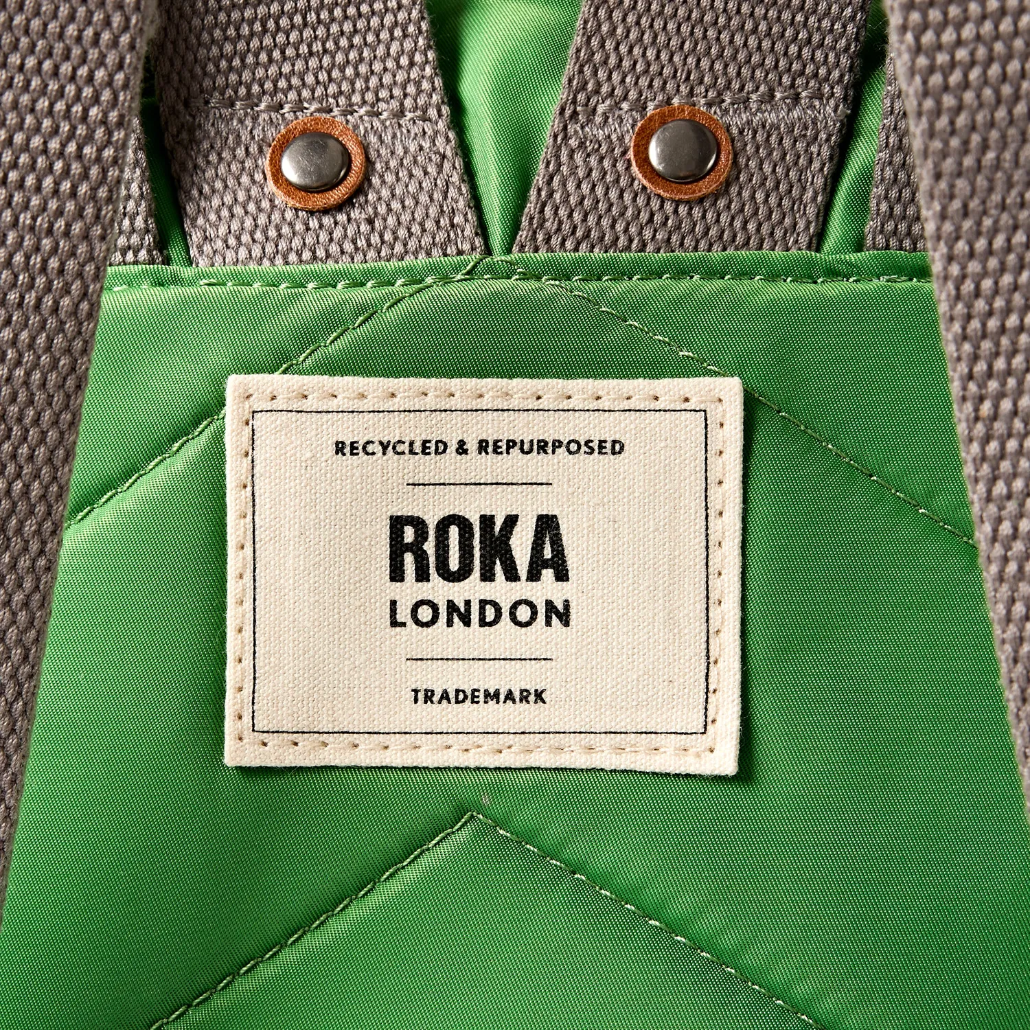 Roka London Bantry Small rygsæk Lime 7,4 liter