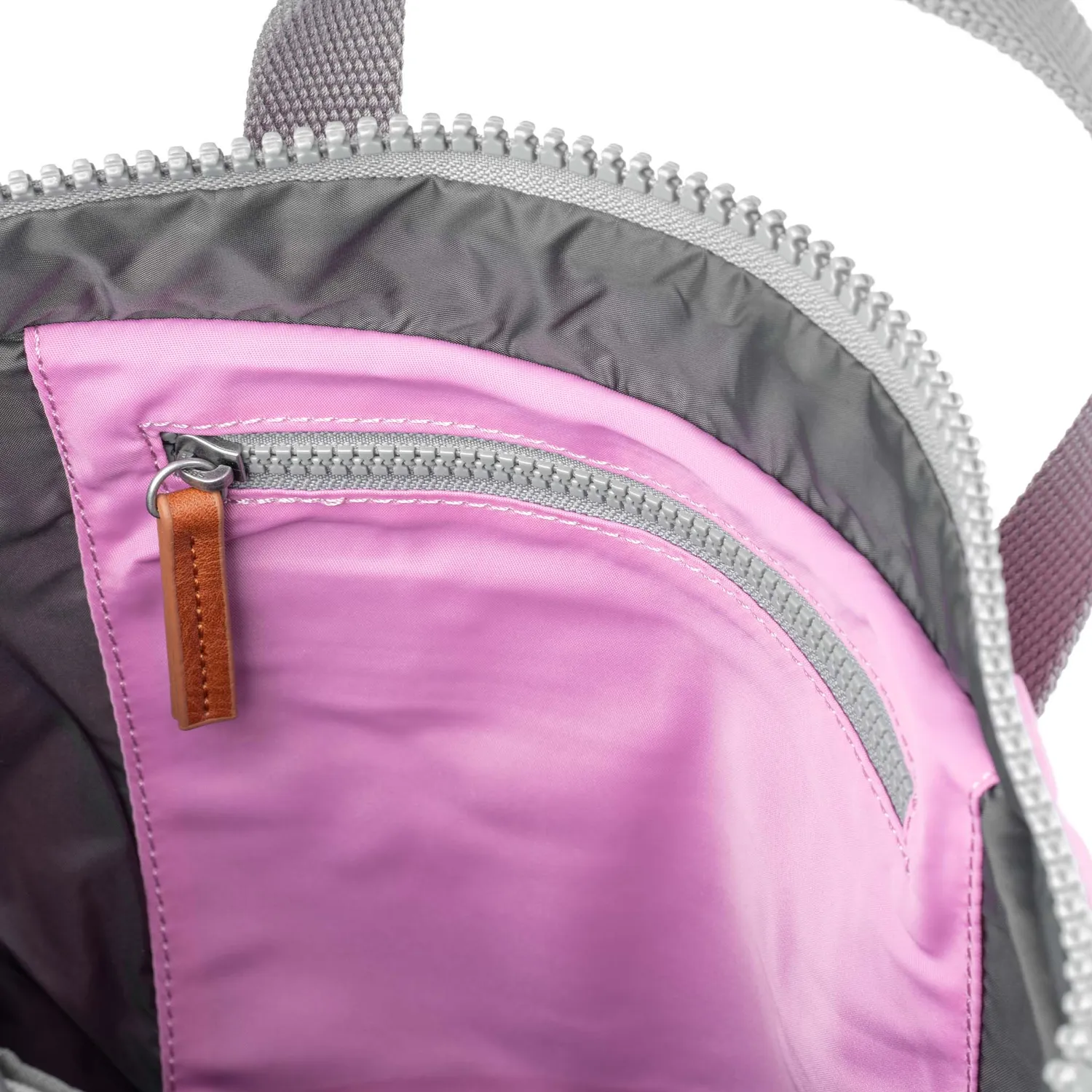 Roka London Canfield Small rygsæk orchid 9,8L