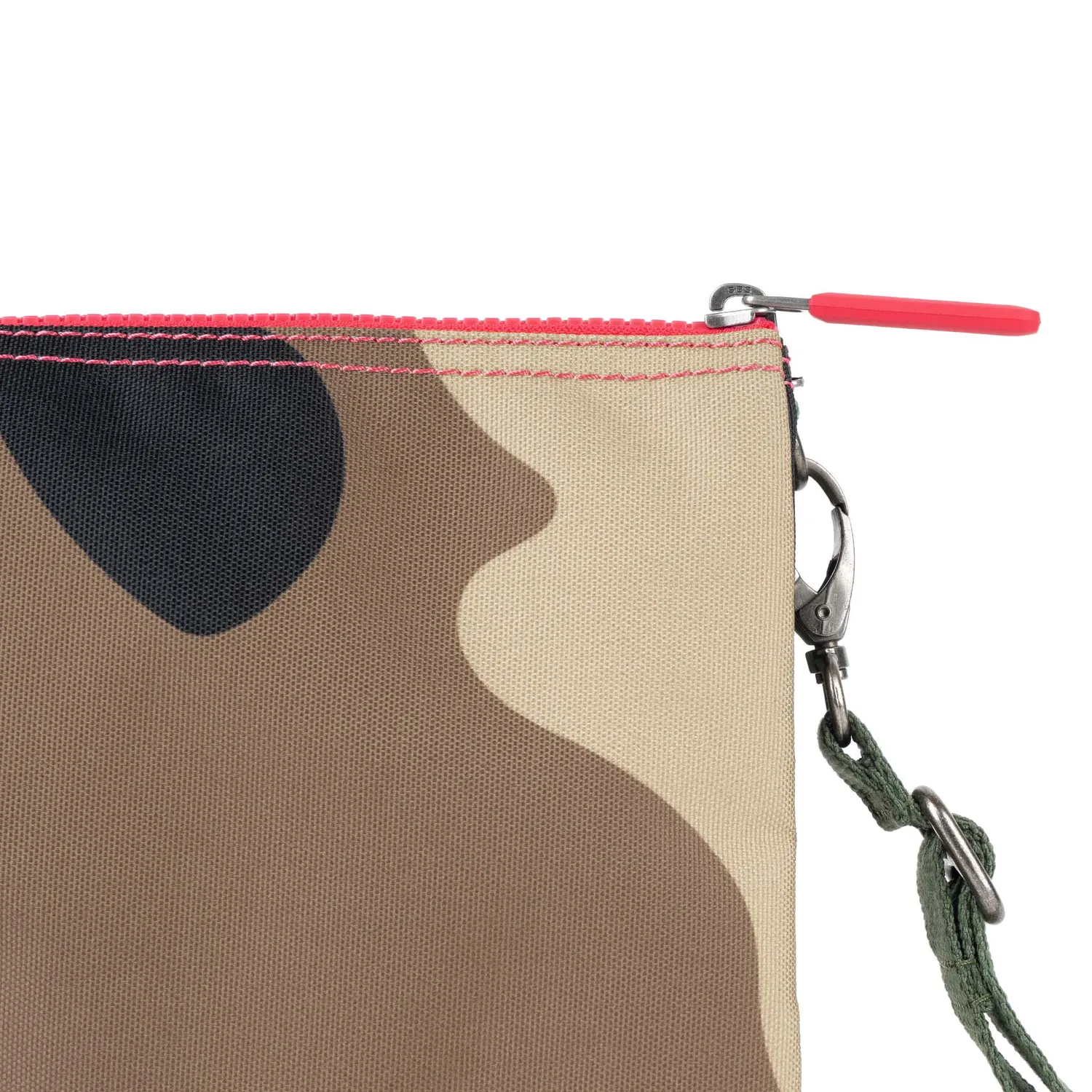 Roka London Carnaby XL crossbody taske Vintage Camo vandafvisende