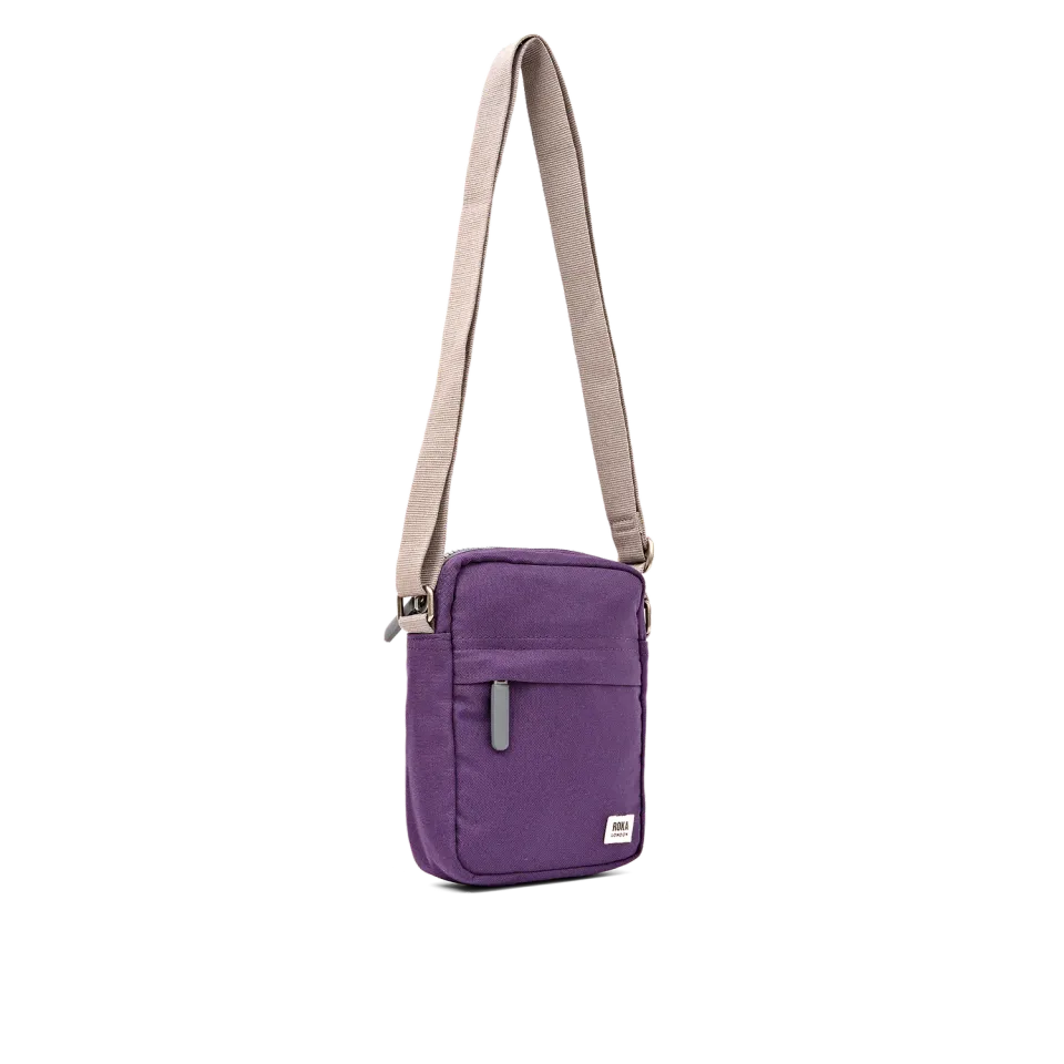 Roka London Bond Small crossbody taske Deep Grape 1,5 liter
