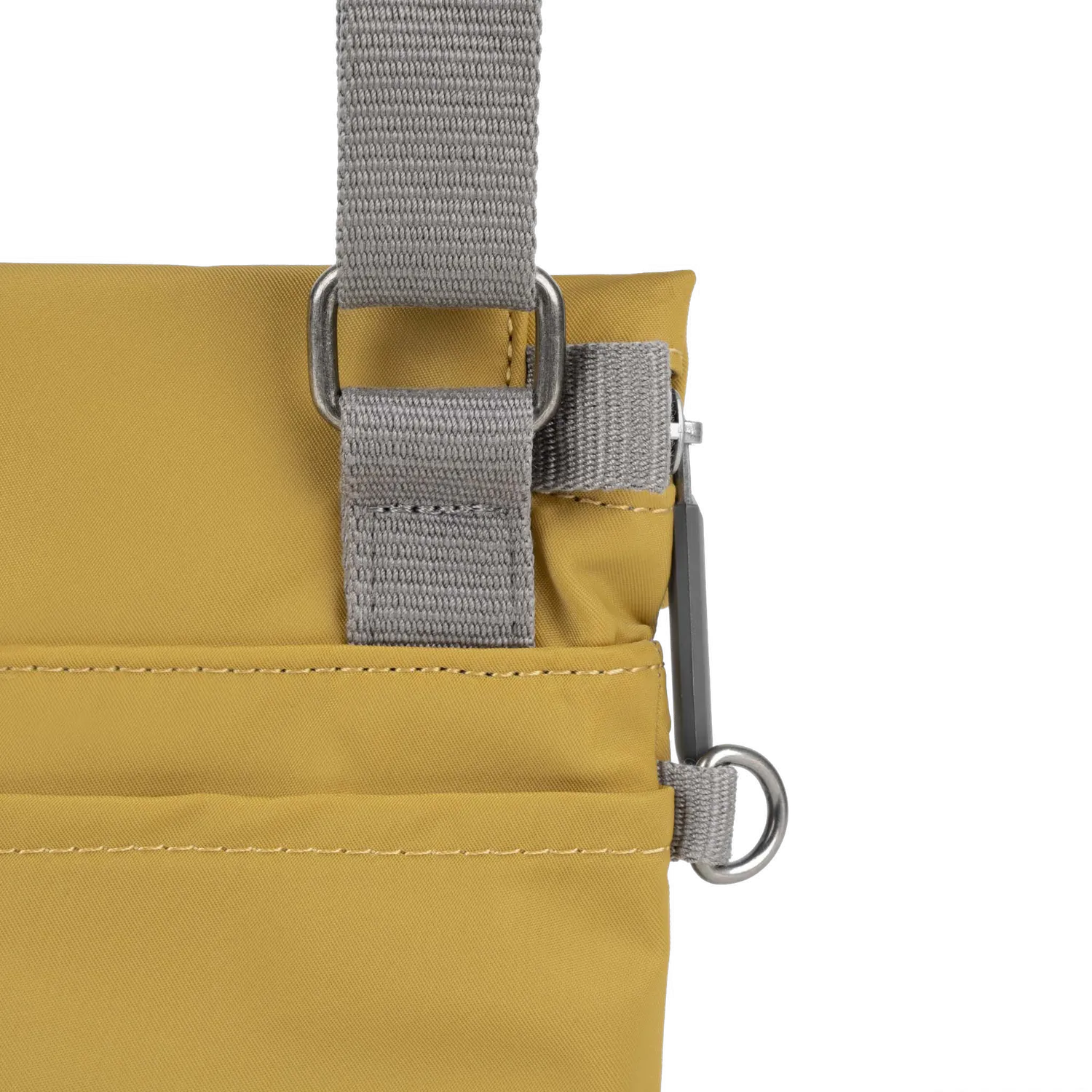 Roka London Stratford Small crossbody taske corn 0,5 liter