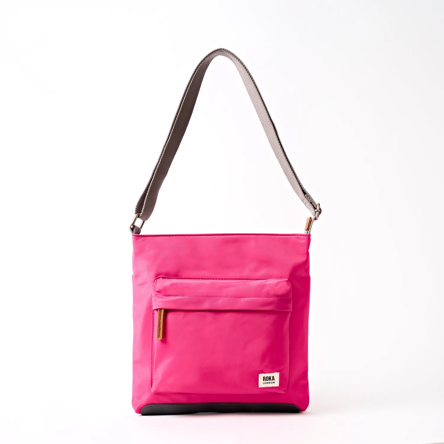 Roka London Kennington Medium crossbody granita rød 2,7 liter