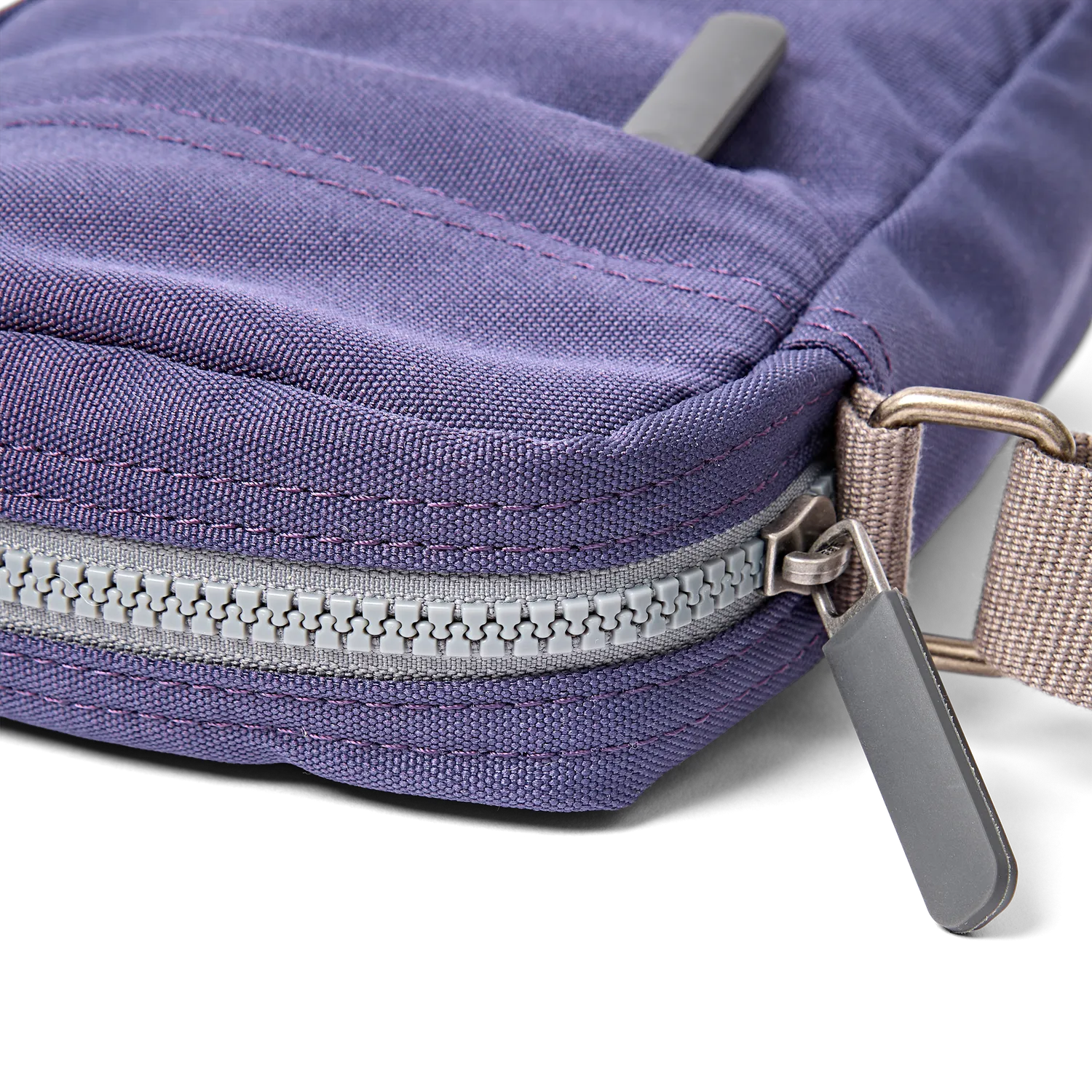 Roka London Bond crossbody taske Oceana Small 1,5L