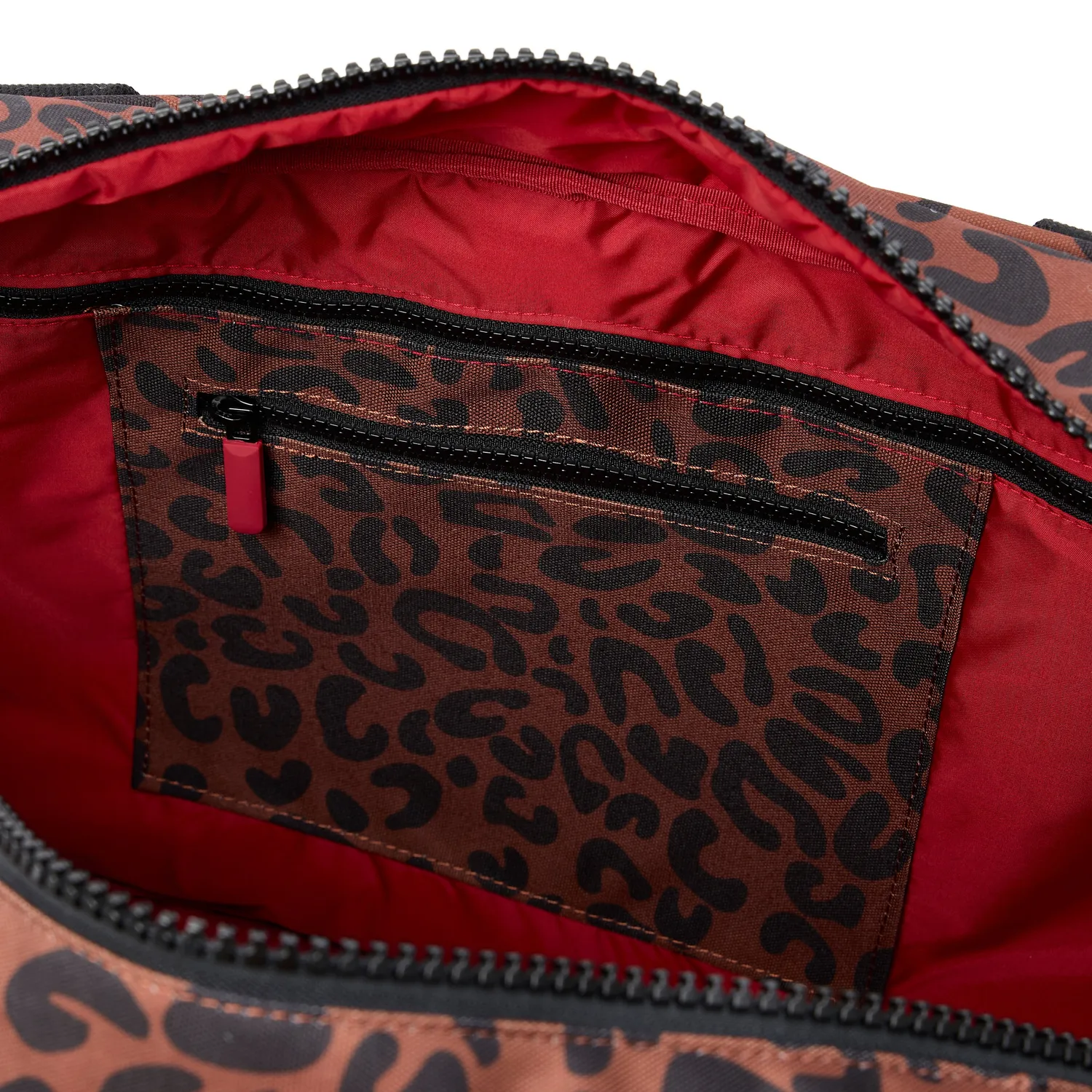Roka Gatwick Carry-On duffeltaske Medium rød leopard