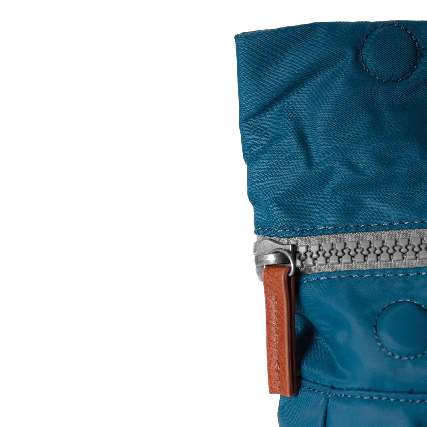 Roka London Canfield Medium rygsæk Marine 16,4 liter