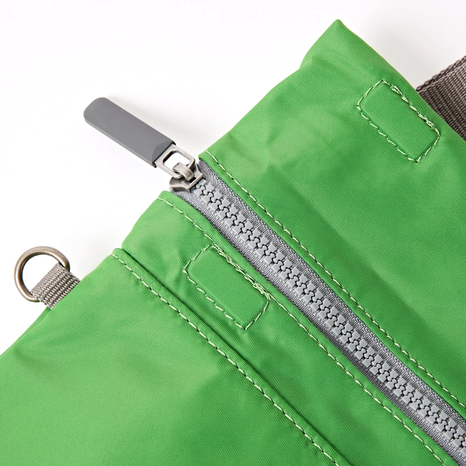 Roka London Stratford Small crossbody Online Lime 0,5 liter