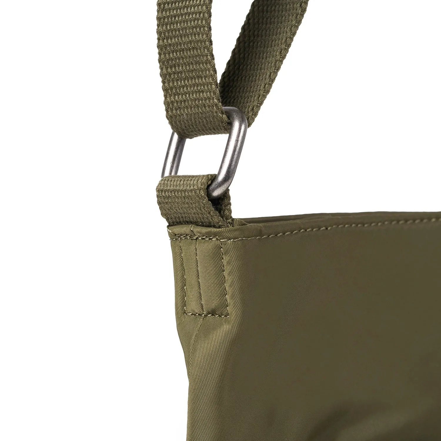 Roka London Kennington Crossbody taske Military Tonal Medium vandafvisende