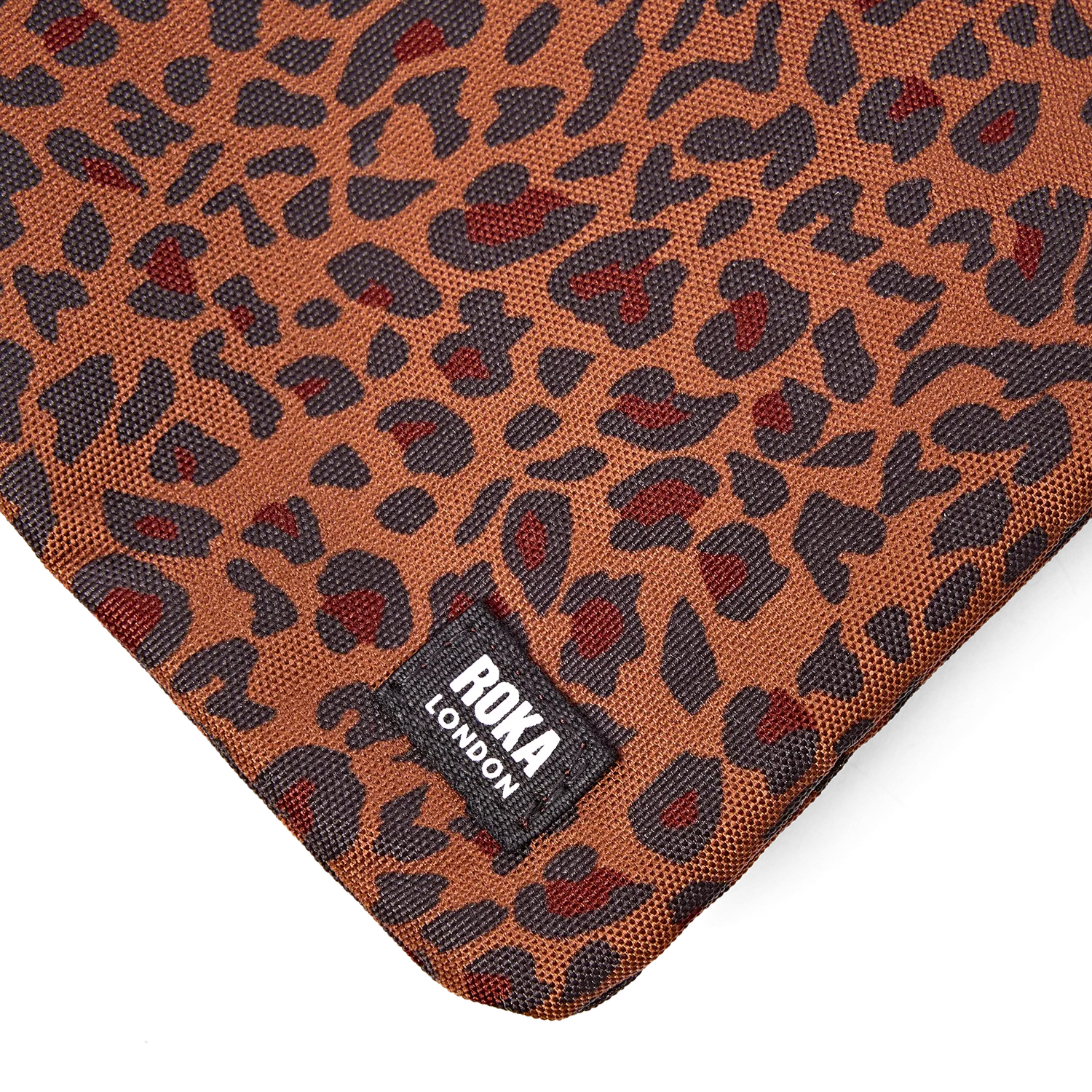 Roka London Carnaby XL crossbody Mini Leopard 0,5 liter