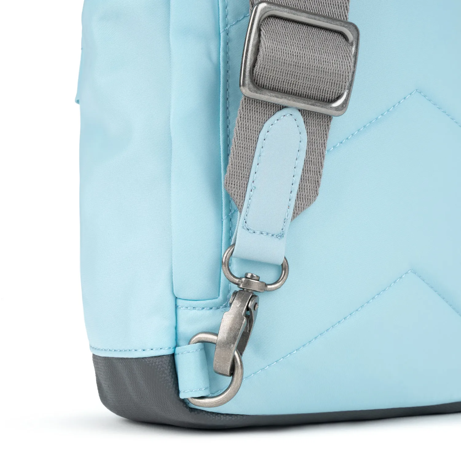 Roka Willesden sling taske Large canal 5 liter