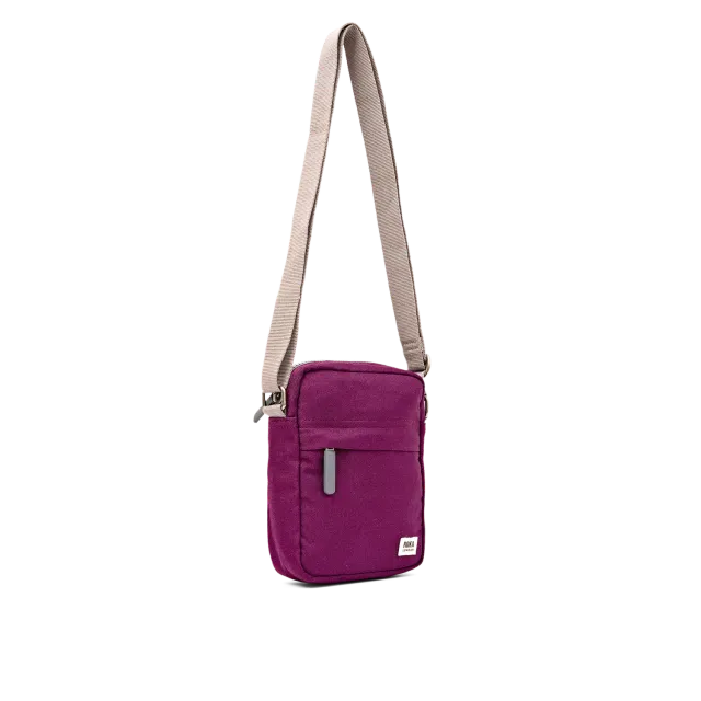 Roka London Bond Small crossbodytaske cherry 1,5 liter