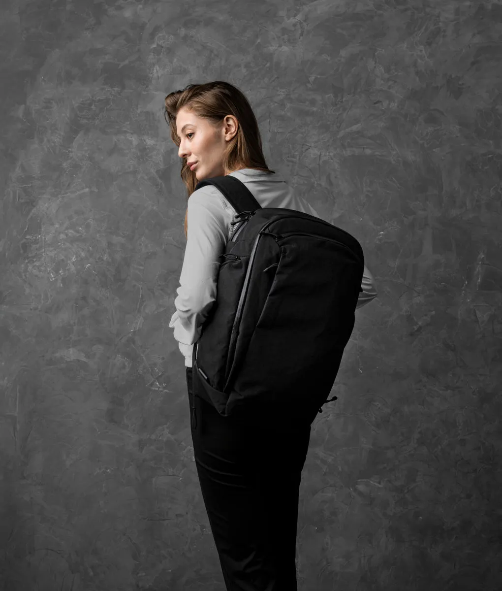 Alpaka Traverse Backpack 30L rygsæk sort laptoprum