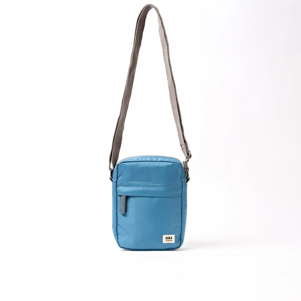 Roka Bond crossbody Retro Blue Ripstop Small 1,5 liter
